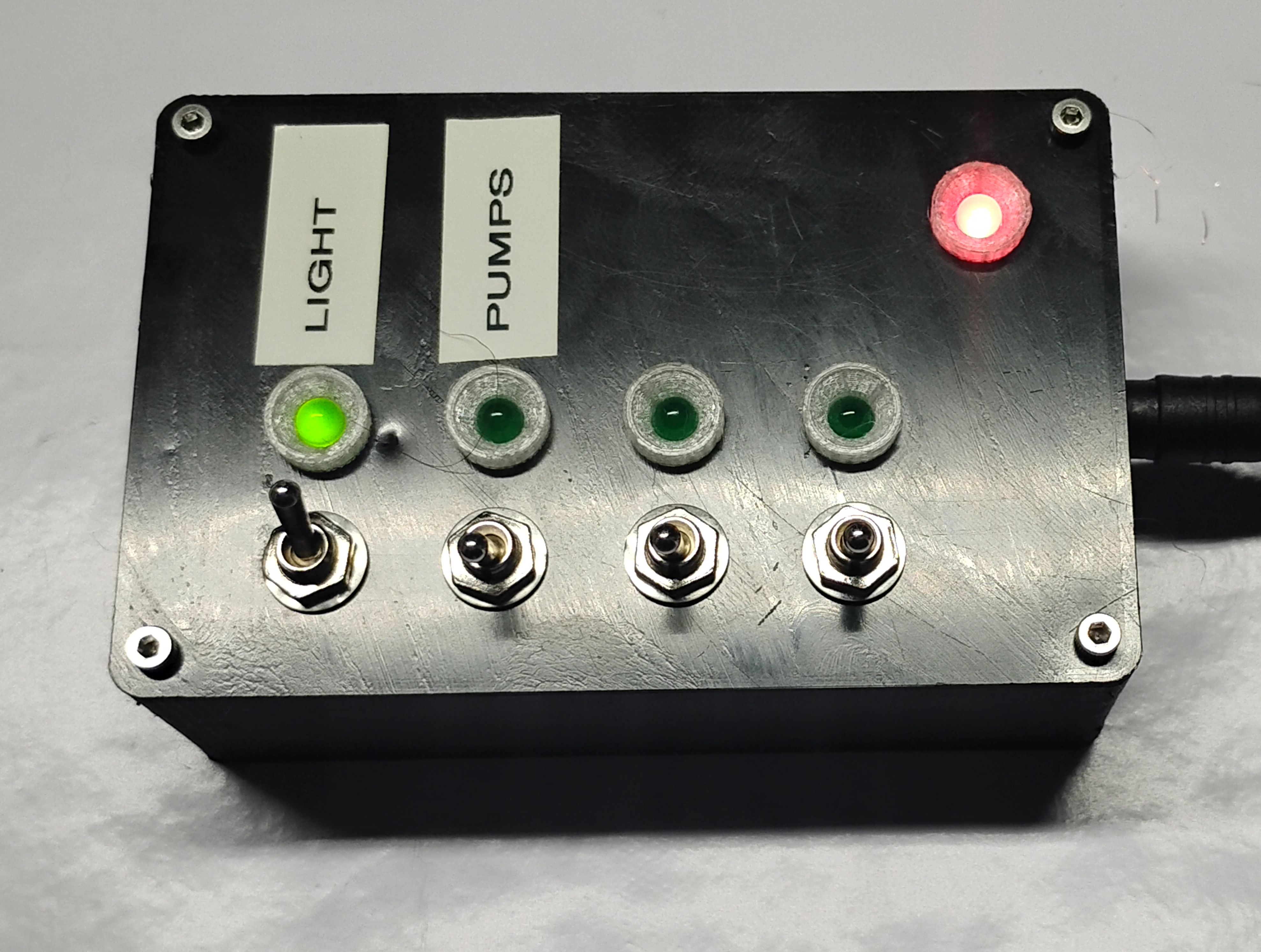 Switched Power Distribution Block with indicator LED's
