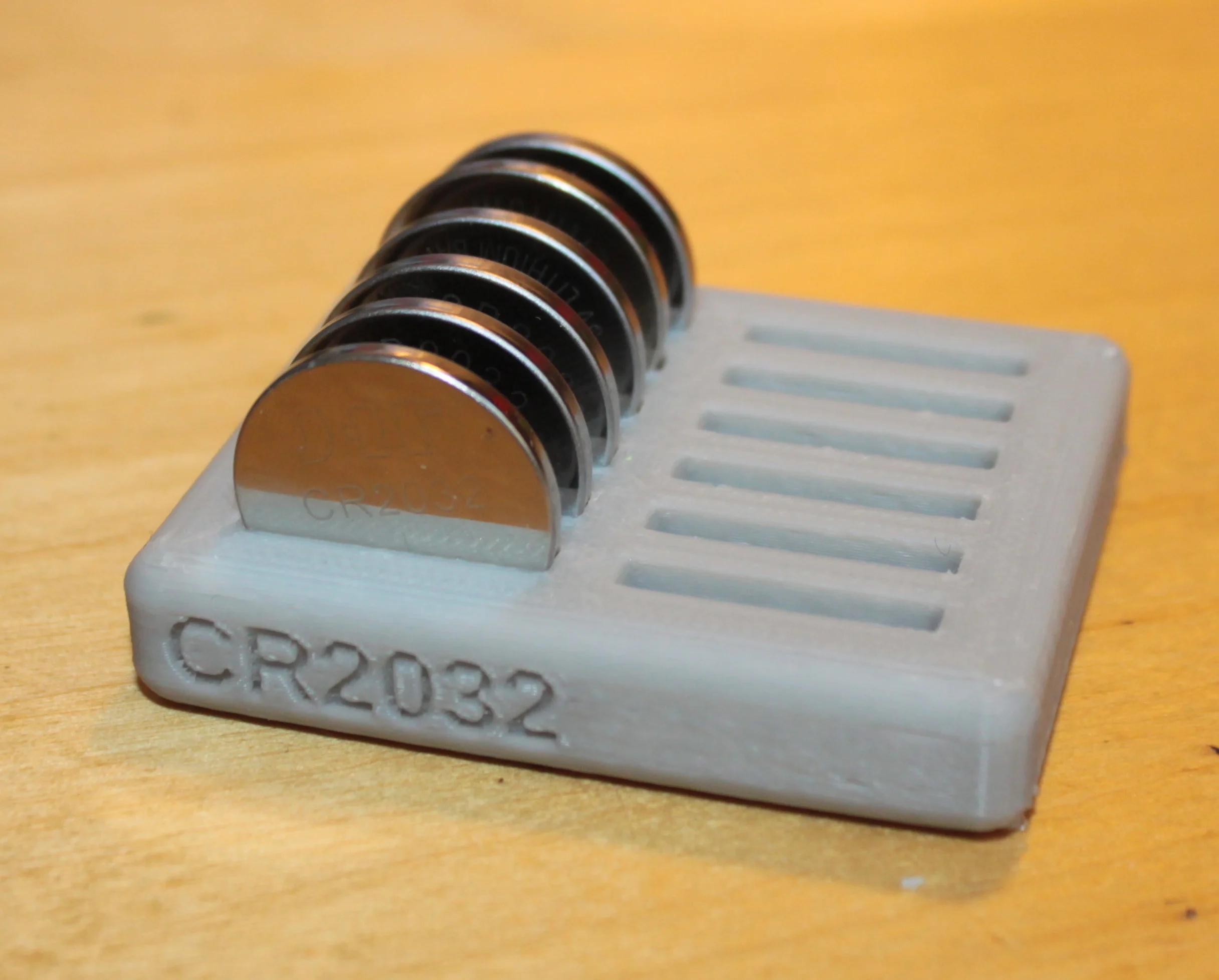 LR44 CR2032 CR2016, CRxxyy Parametric Battery holder