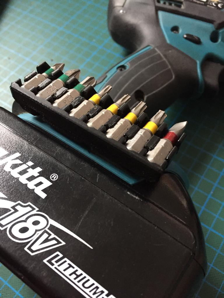 bit holder for Makita tools no magnets in one piece print