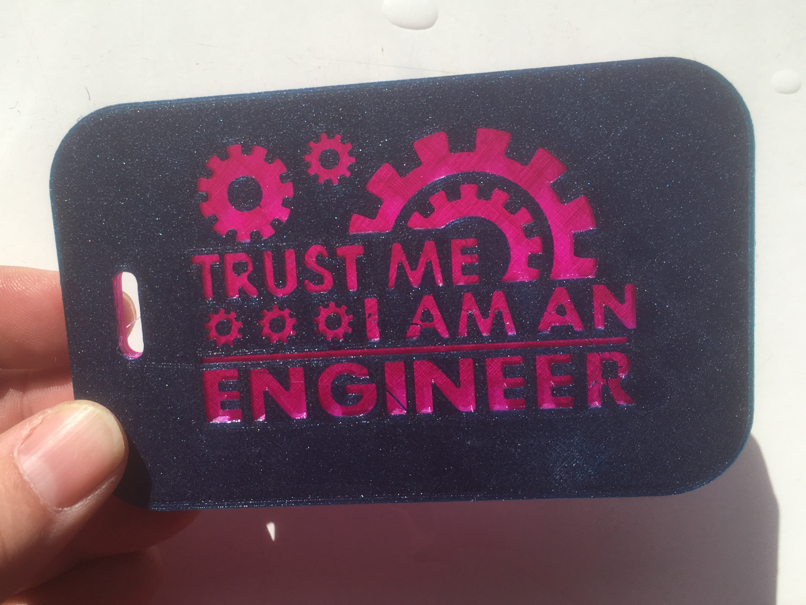 Trust the engineer luggage tag (customize name and adress in OpenSCAD)