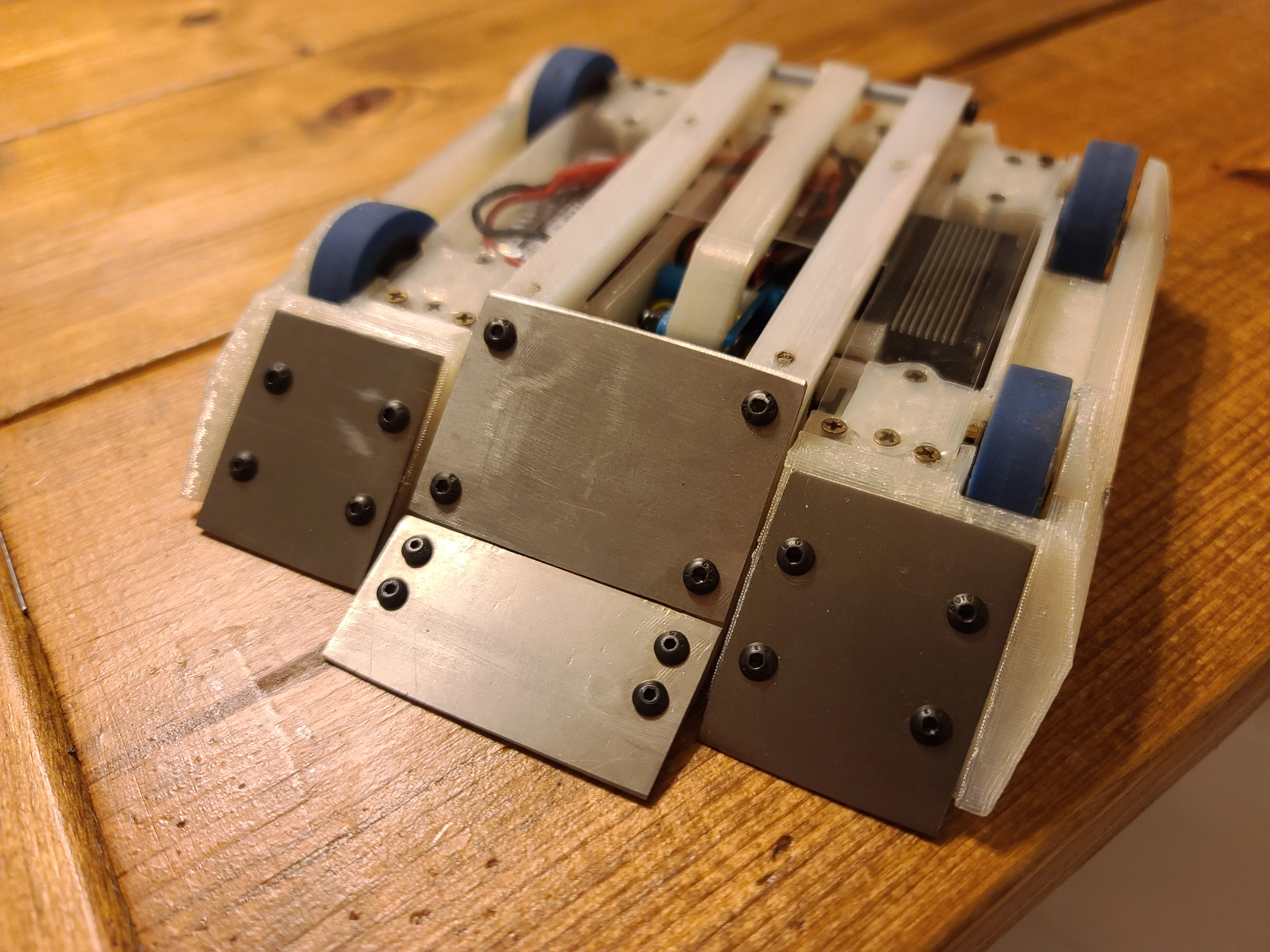 Antweight Servo Flipper.