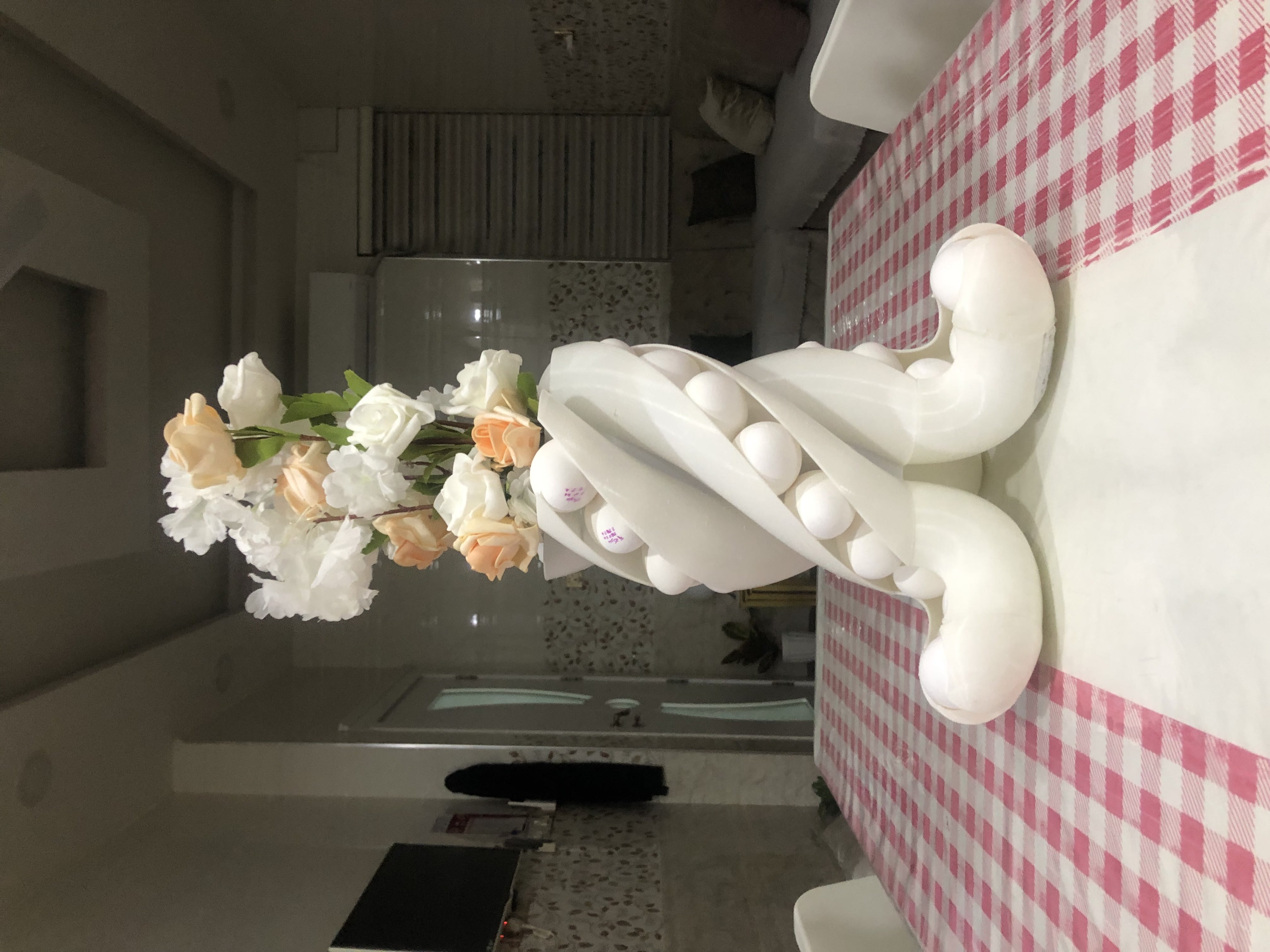 Spiral Vase EggHolder
