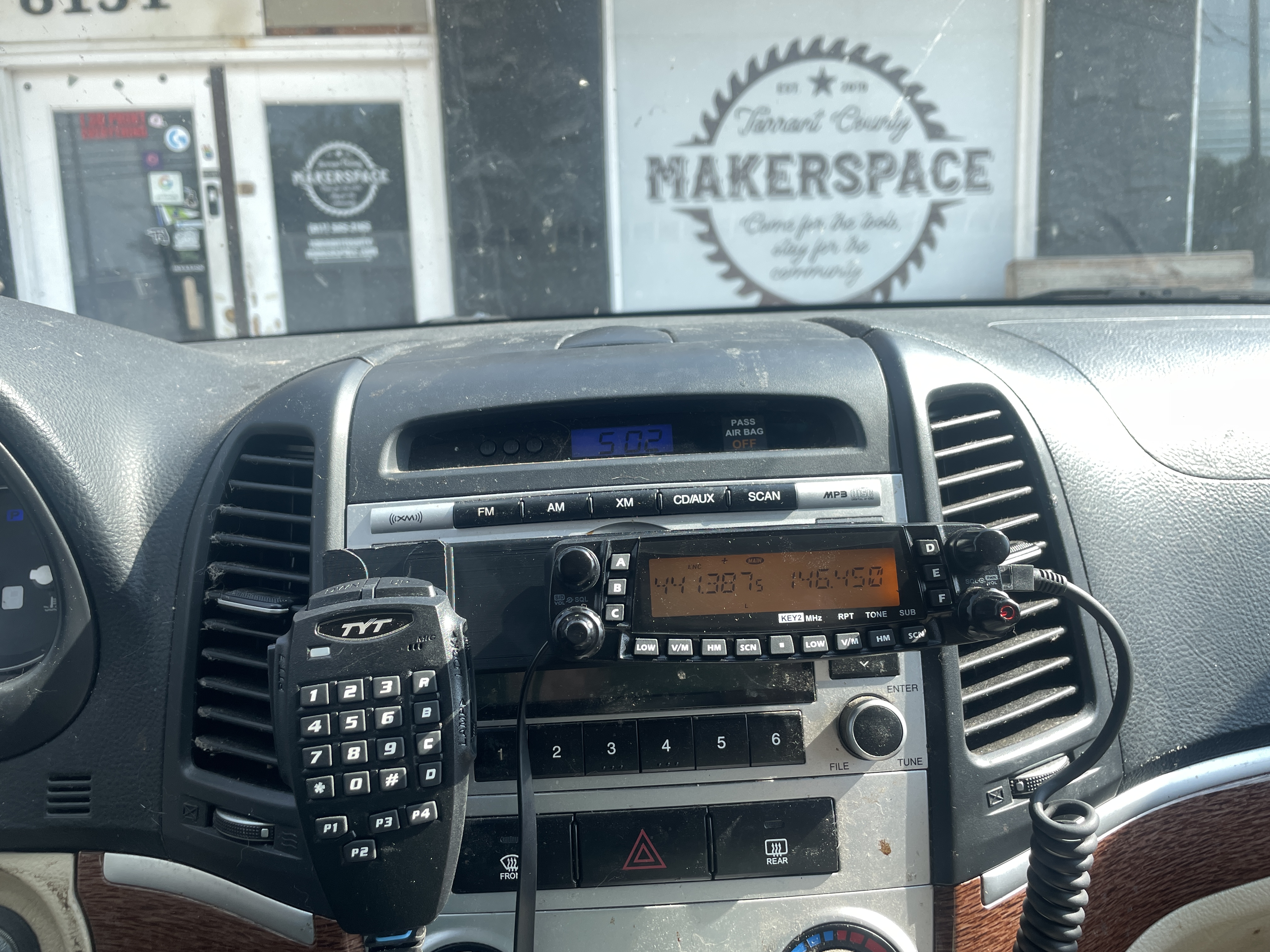 SlotLock: TYT TH-9800D Remote Head Mount with Integrated Mic Clip
