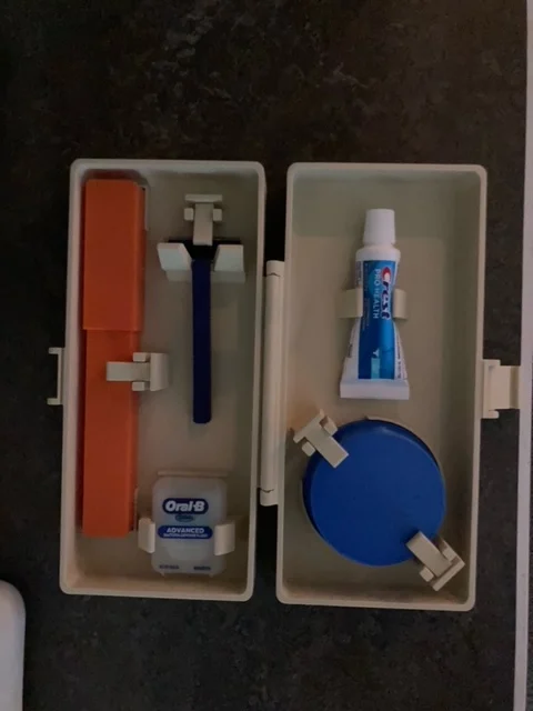 Travel Toiletry kit