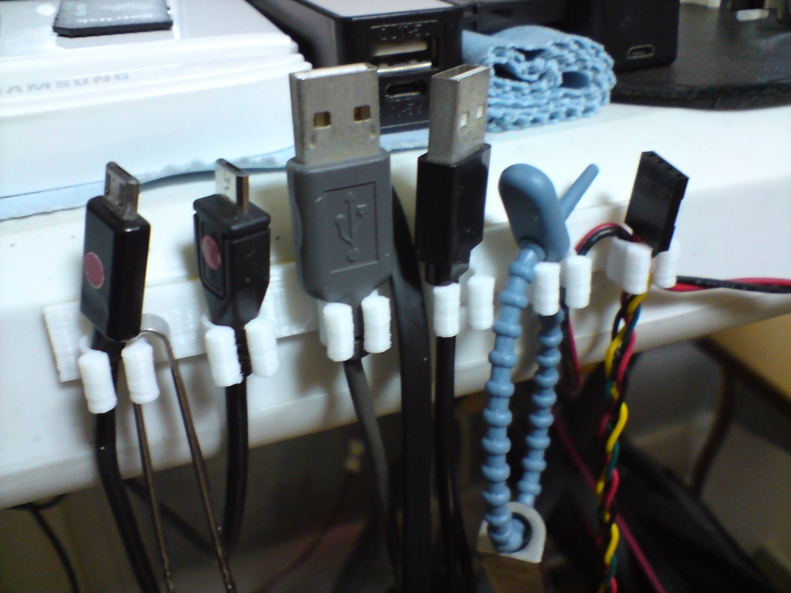 Smart Phone Cable Organizer