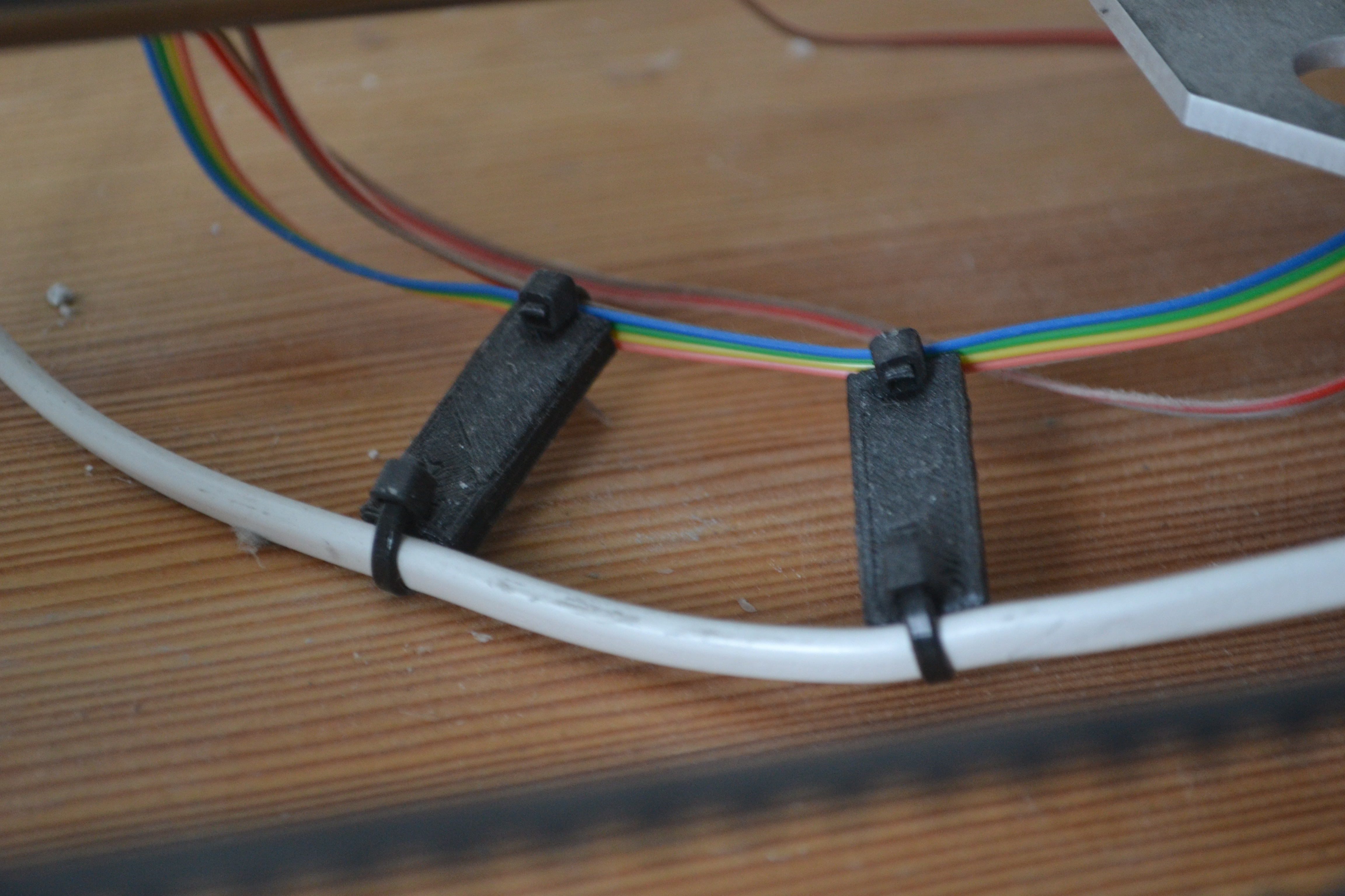 Cable spacer