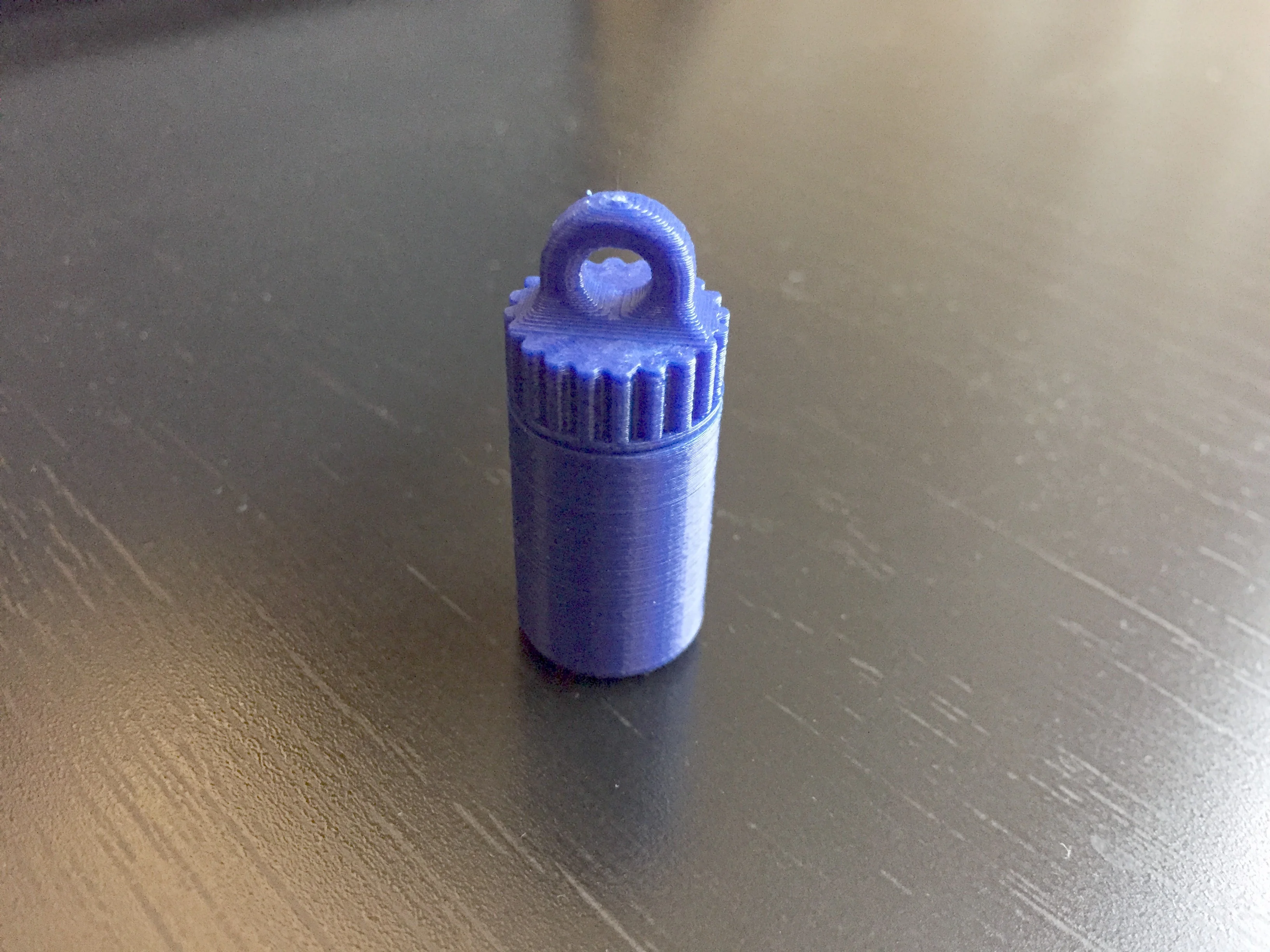 Keychain Pill Bottle - No Glue or Support