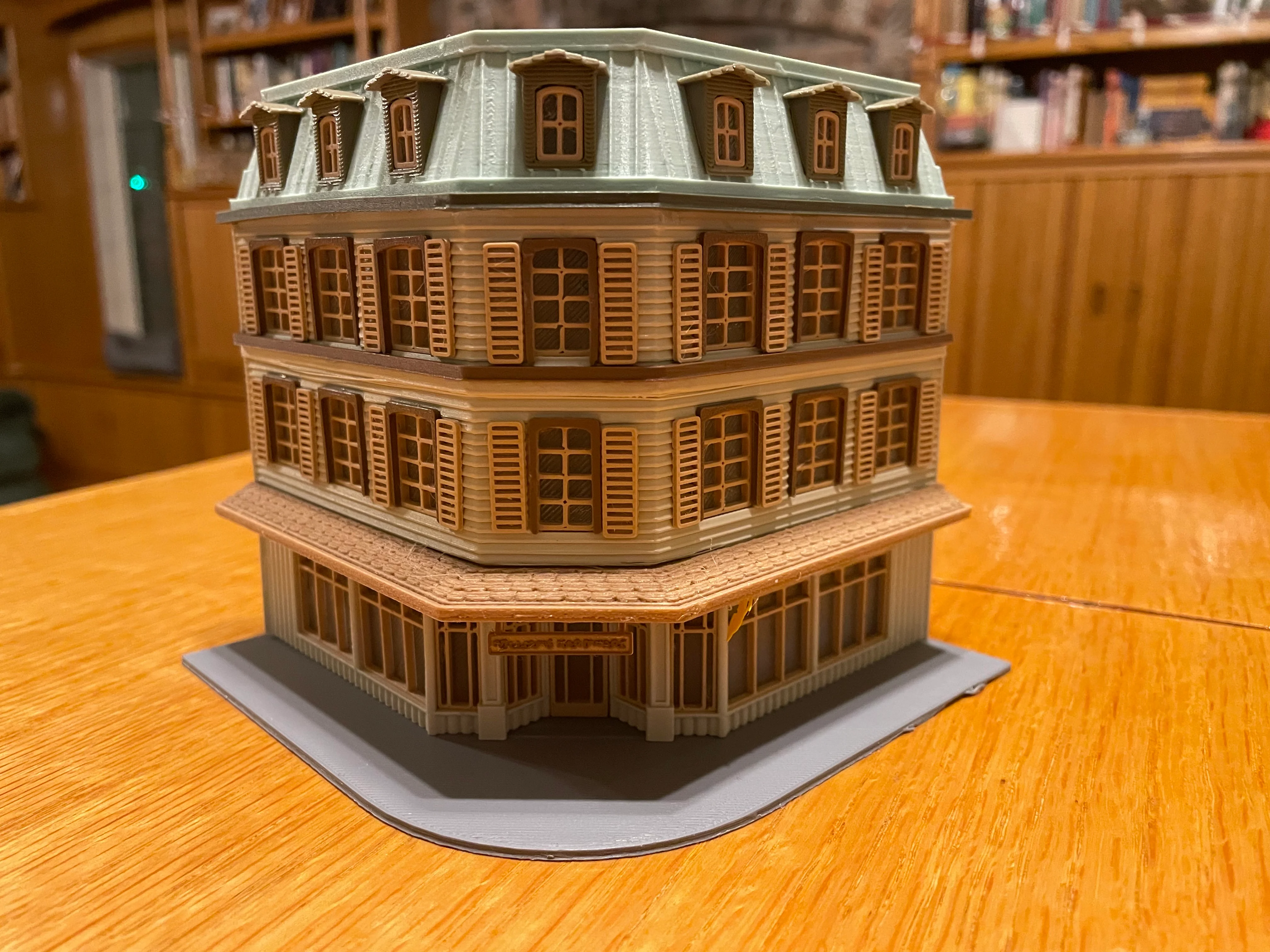 HO Scale Luke's Diner