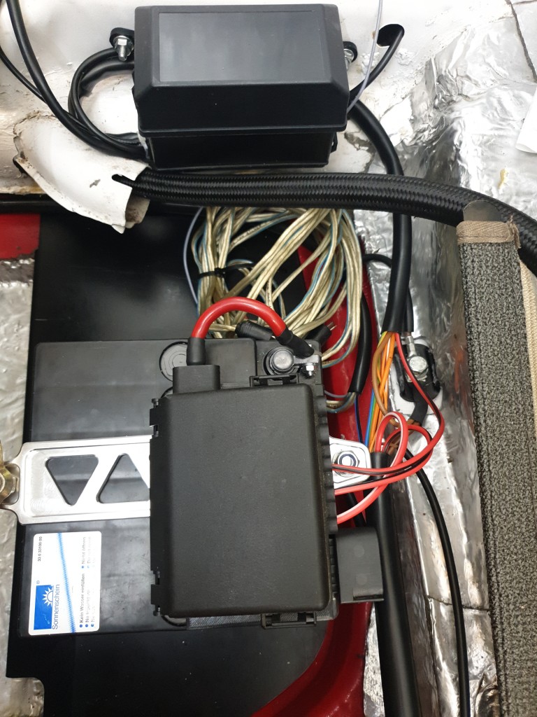 Beetle Fuse Boxholder - Käfer Hauptsicherungskasten auf Gel-Batterie