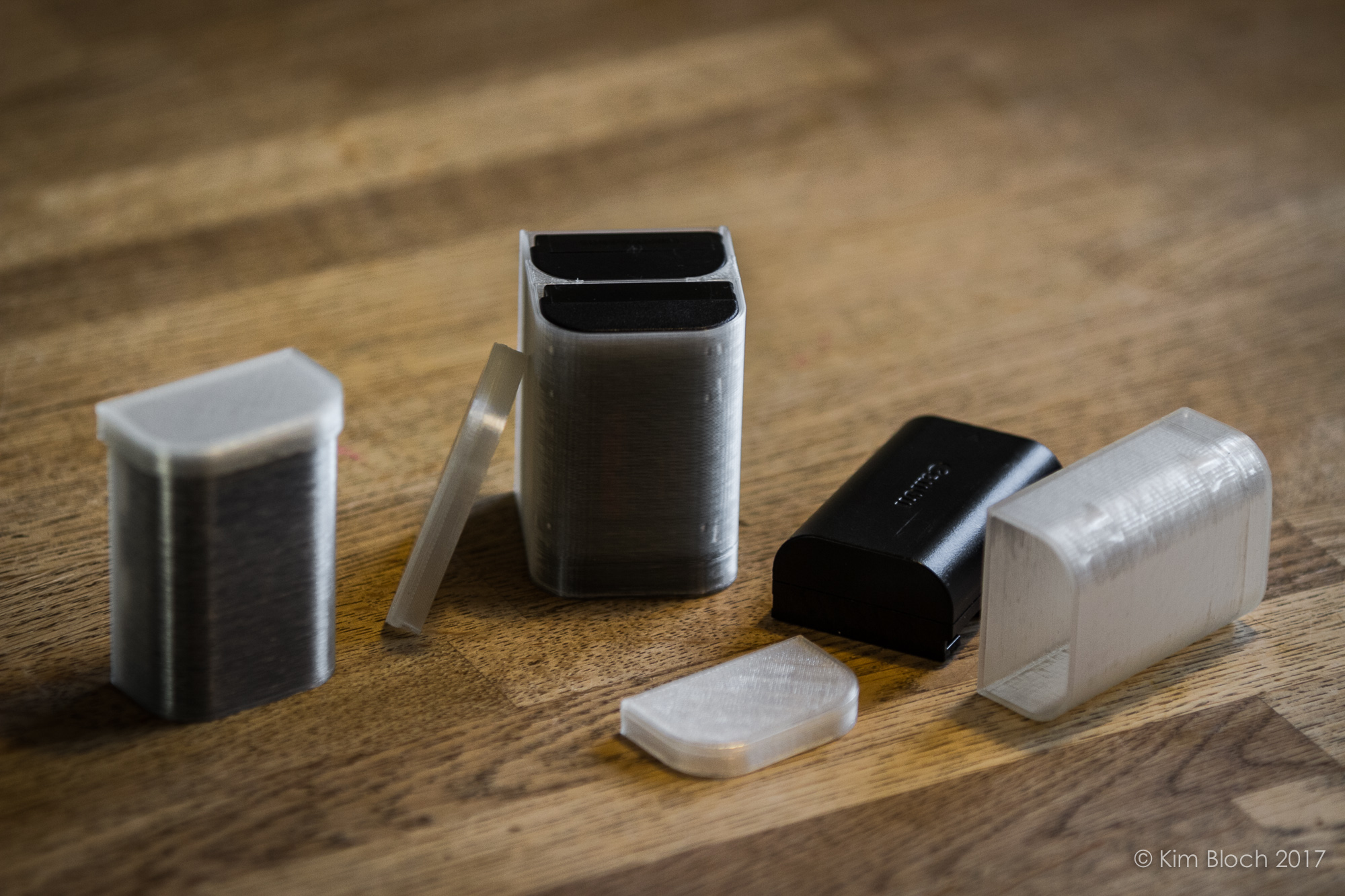 Batterycontainer LP-E6 and LP-E6N