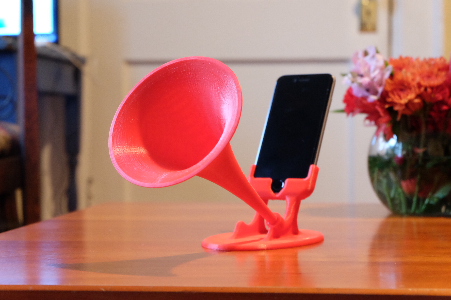 GRAMiPhone - iPhone 6 Gramophone Horn