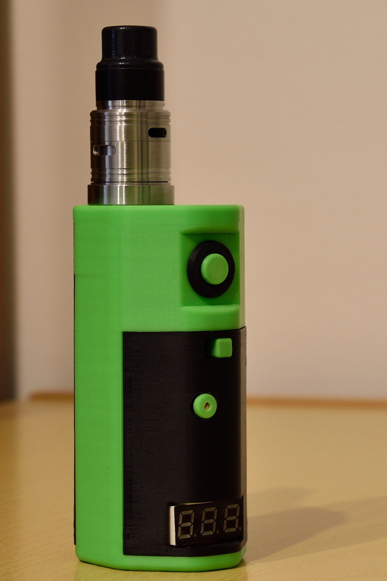 PWM (NE555 based) Bottom Feeder Dual 18650 Box Mod