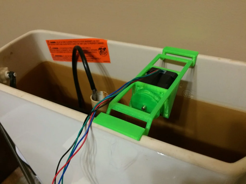 Automatic toilet flusher