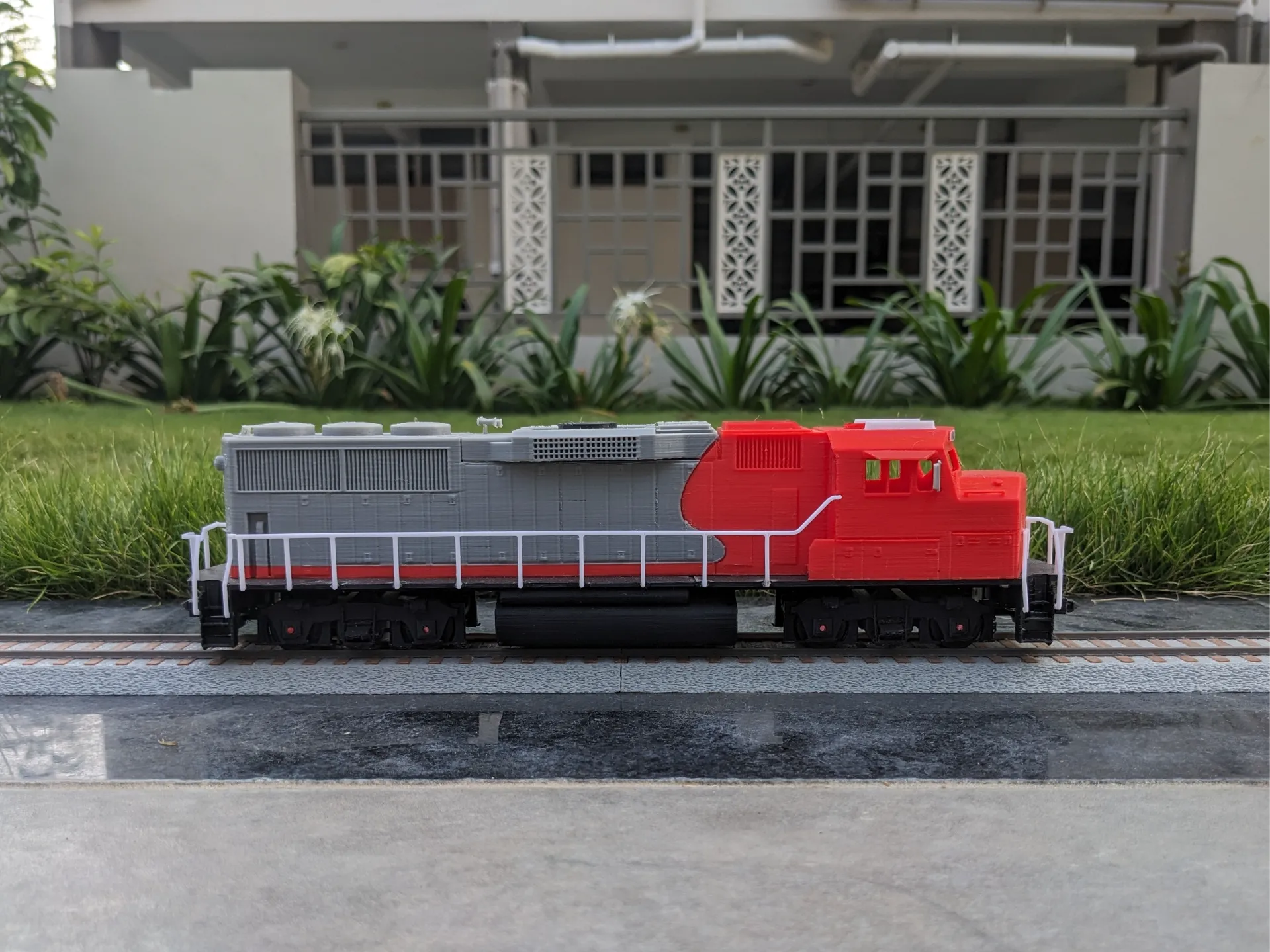 GP60M Locomotive (SF) - Dragon Railway
