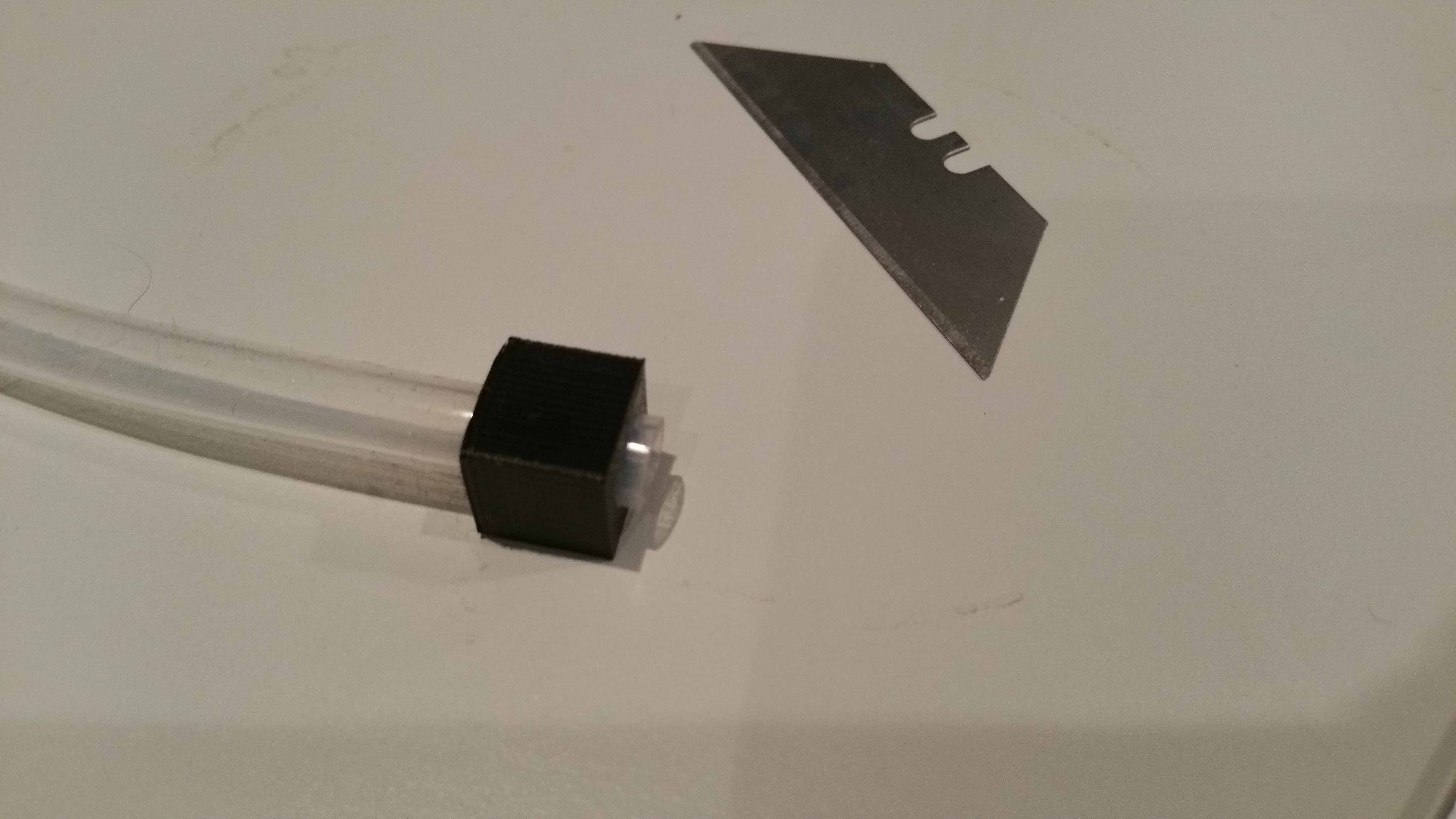 R-hop 8mm tube cutter