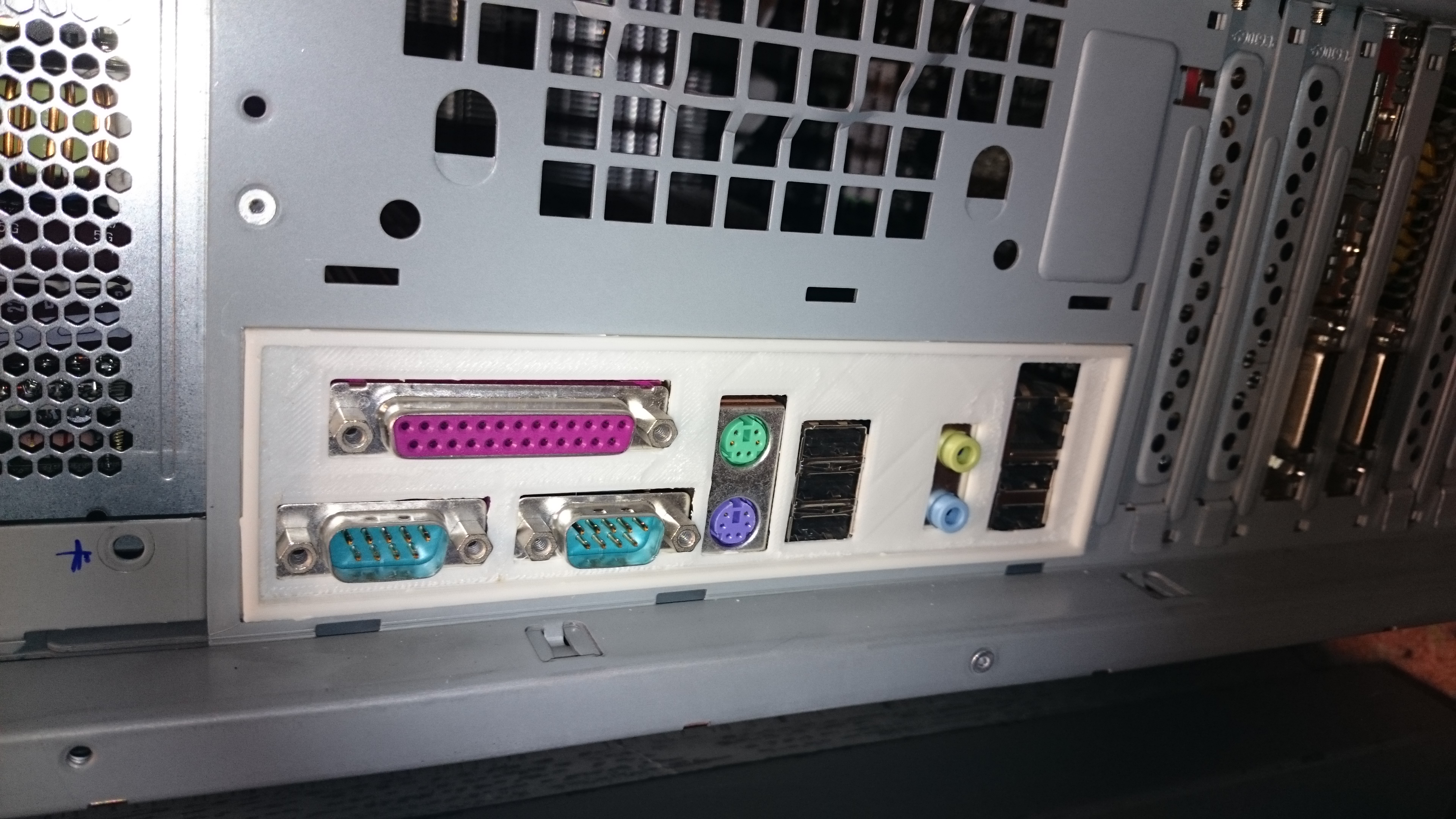 I/O Shield for Dell Precision T5400