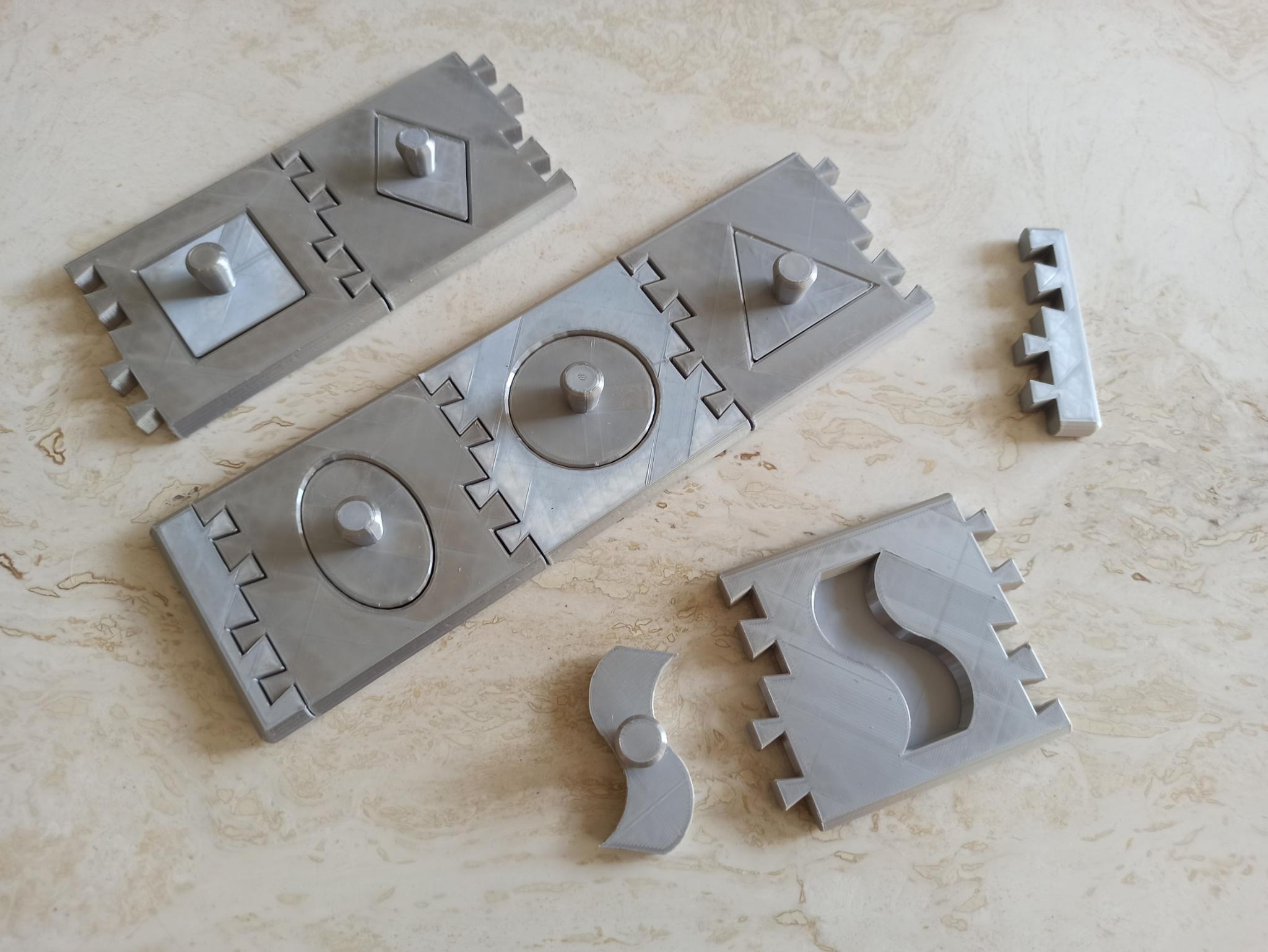 Einfache Formen Erweiterbar, Simple Forms Extensible