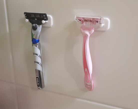 Razor holder