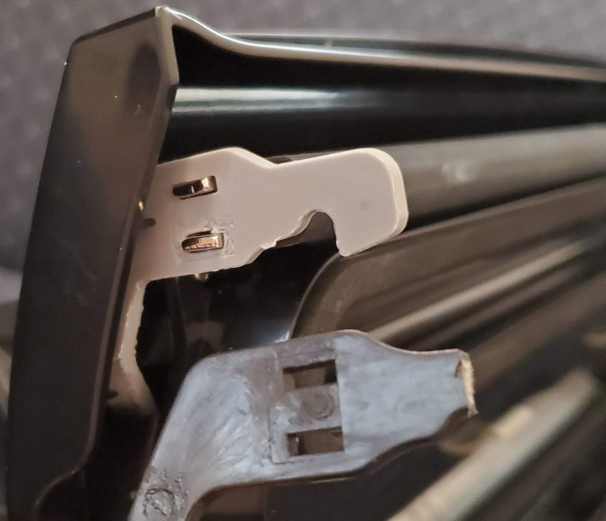 Latch Replacement for FoodSaver V2220, VS660