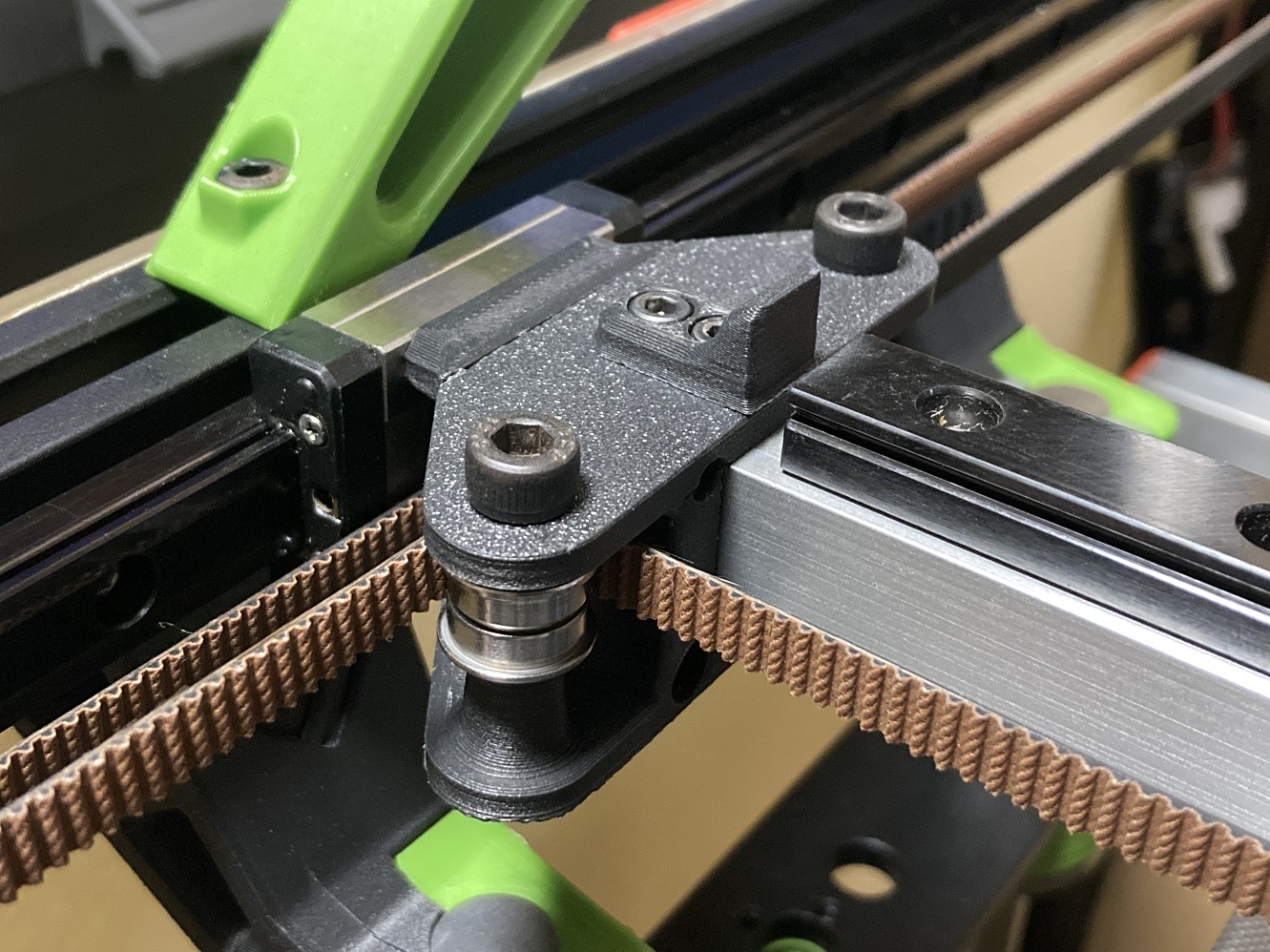 VzBoT Y Gantry 1515