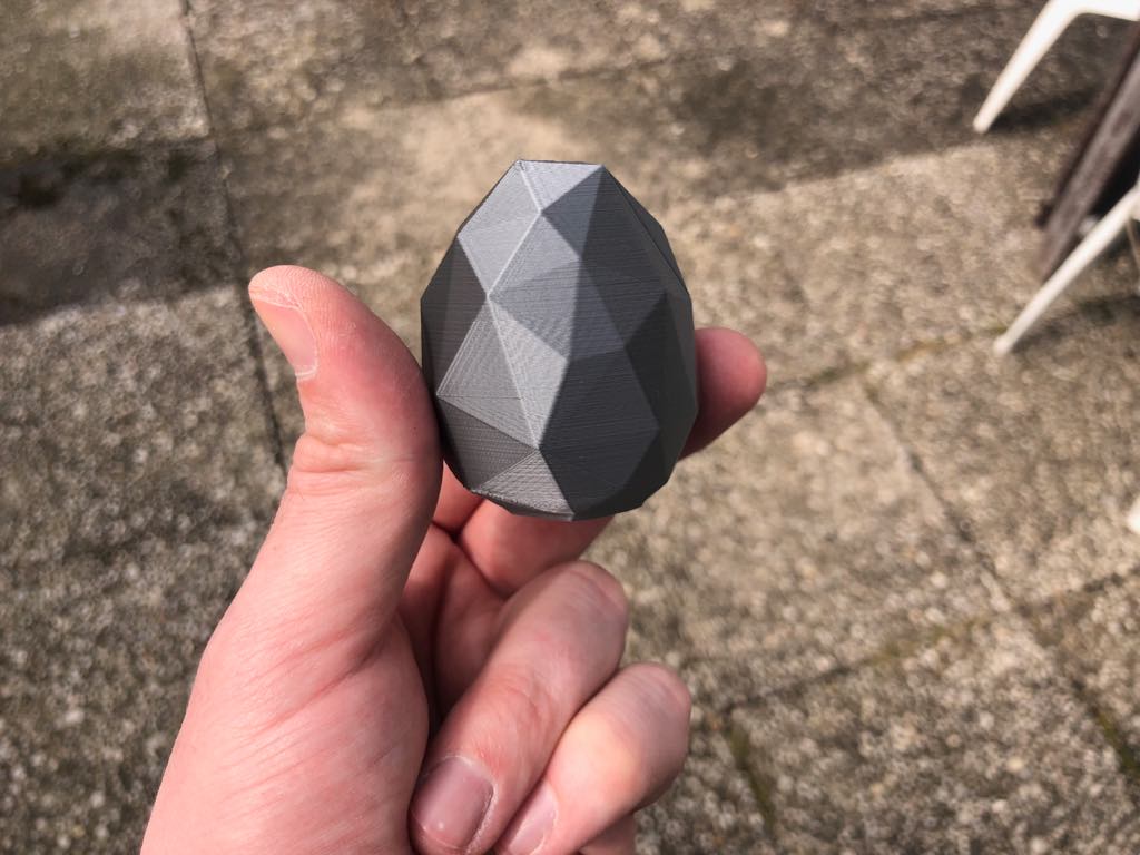 Low Poly Egg