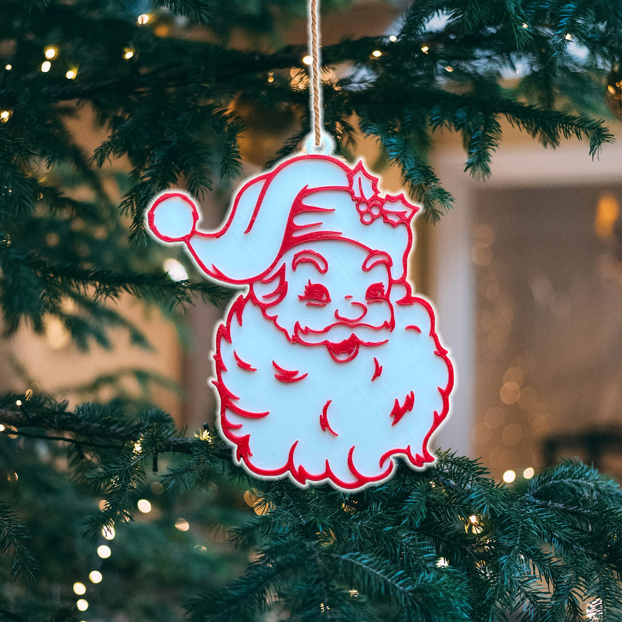 Christmas Classic / Vintage Santa Clause Ornament