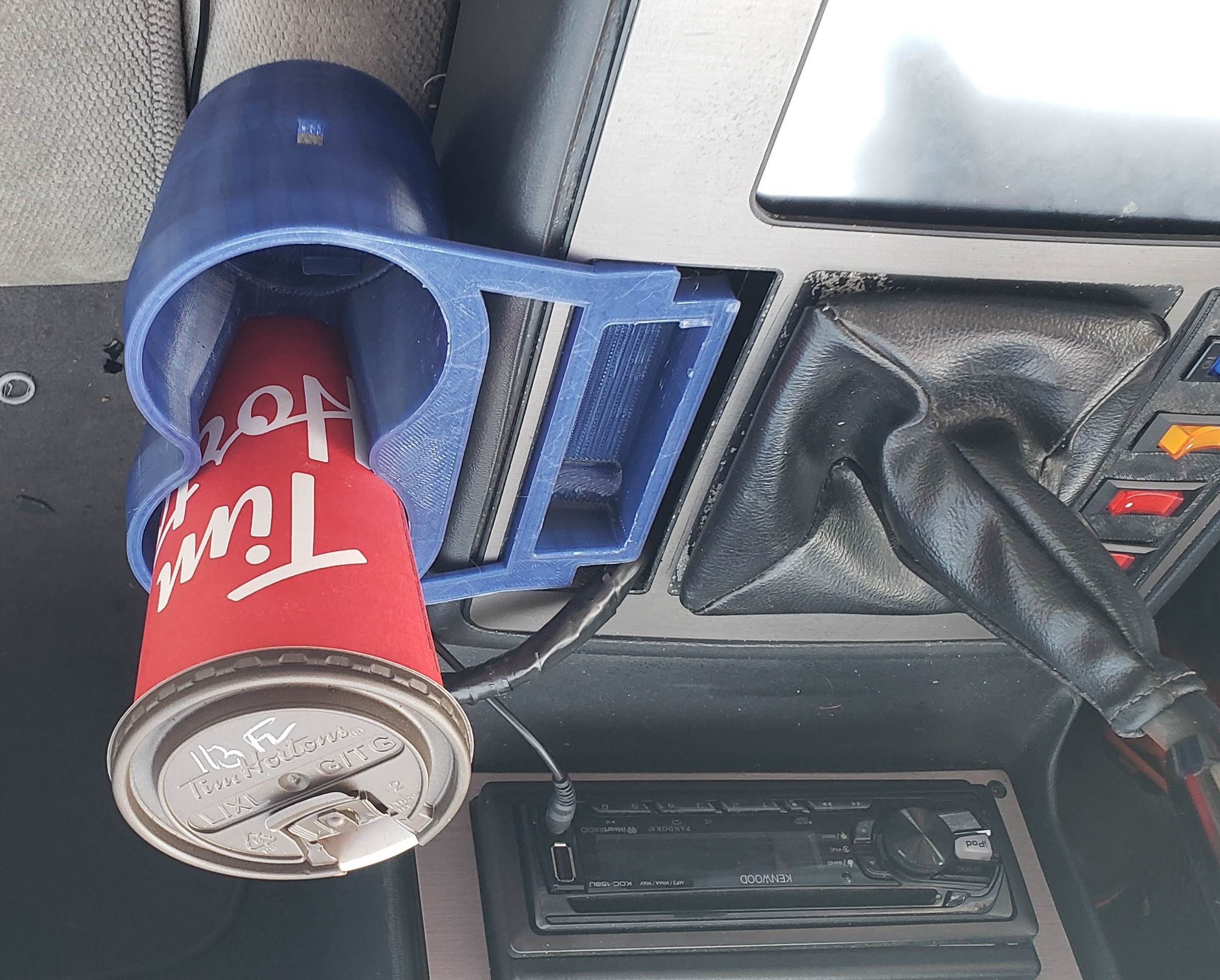 Fiero ashtray cupholder