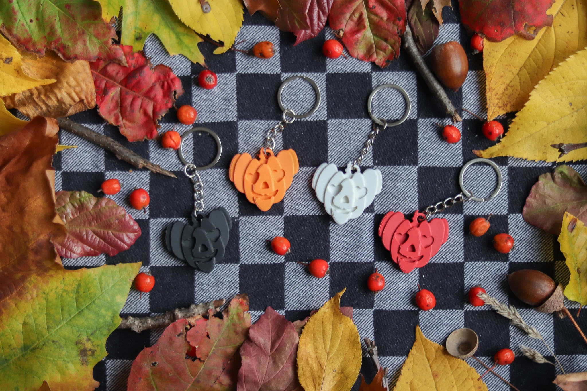 Heart Pumpkin Keychain | Autumn Series | Halloween