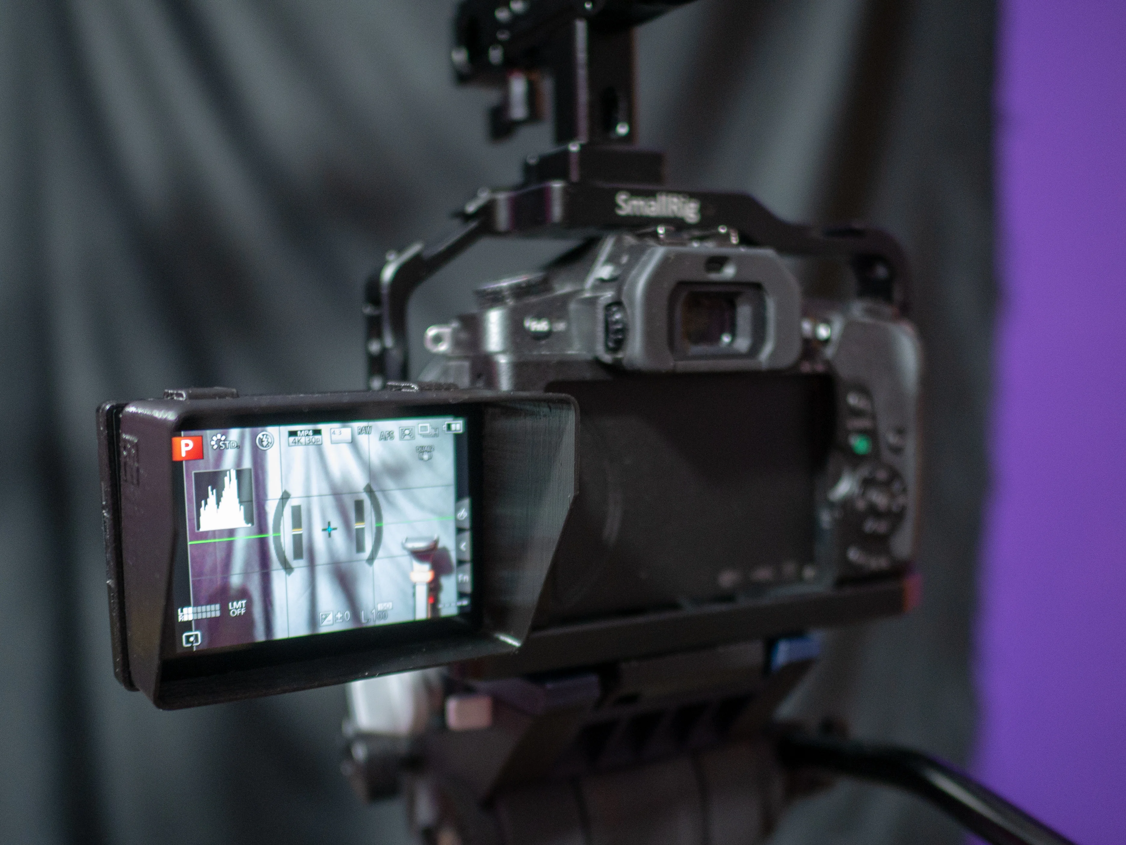 Panasonic G85/G7 Screen Hood