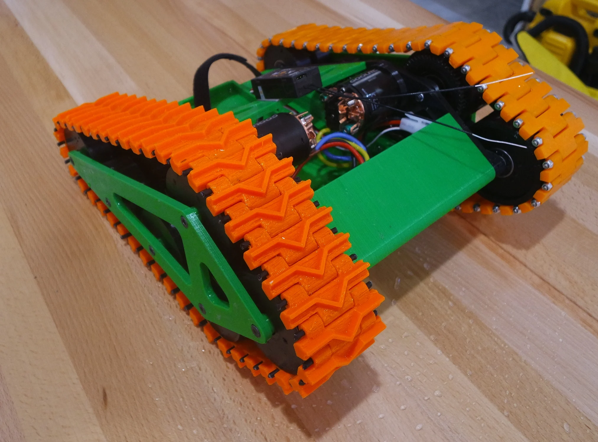 RC Speed Tank Mods