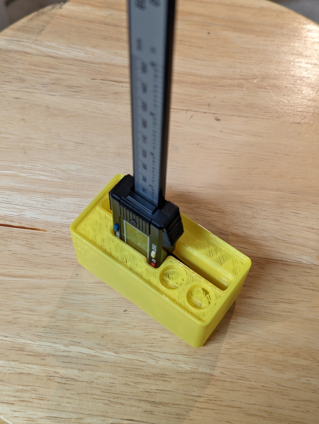 Gridfinity Bigger Caliper Holder
