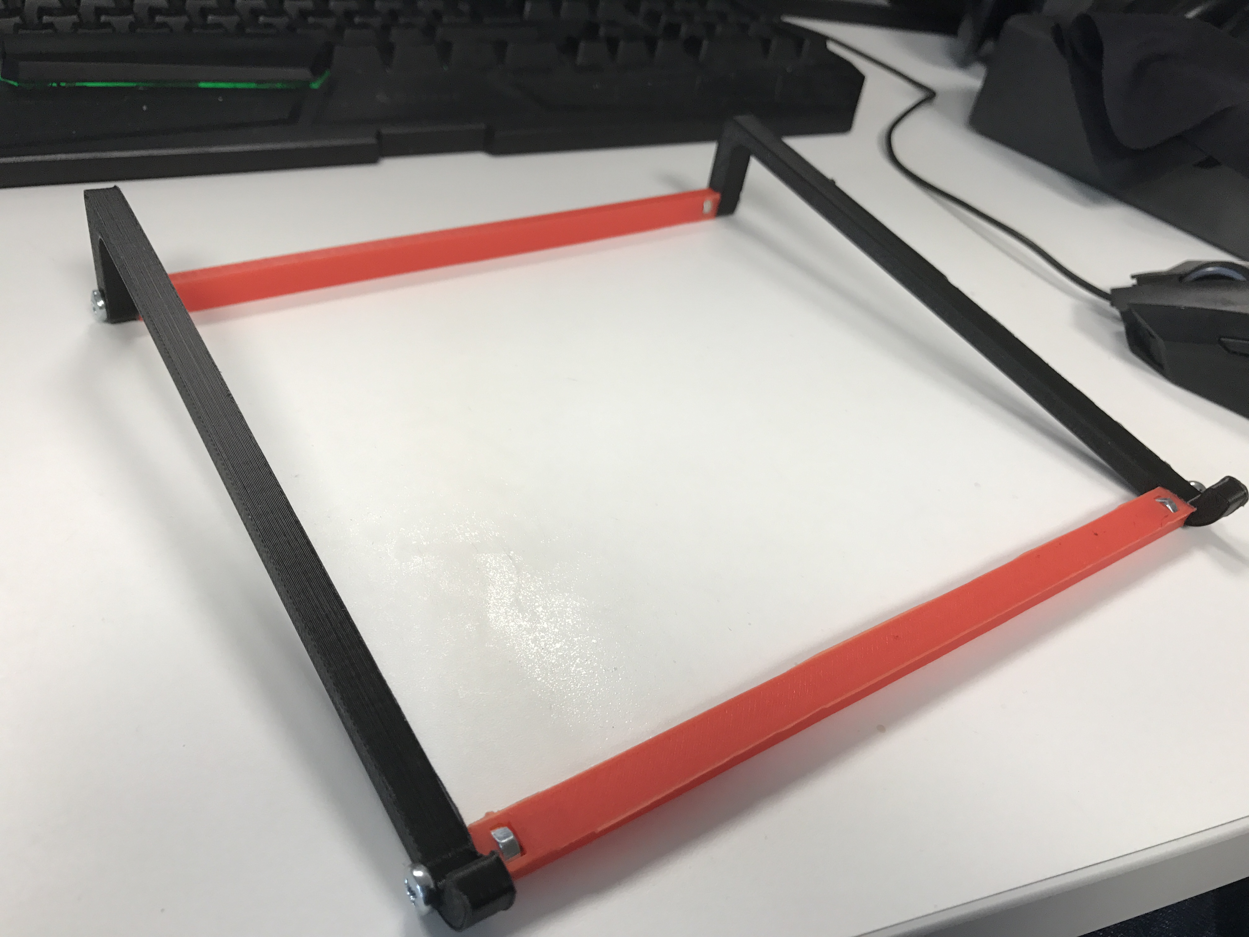 Simple Macbook Stand