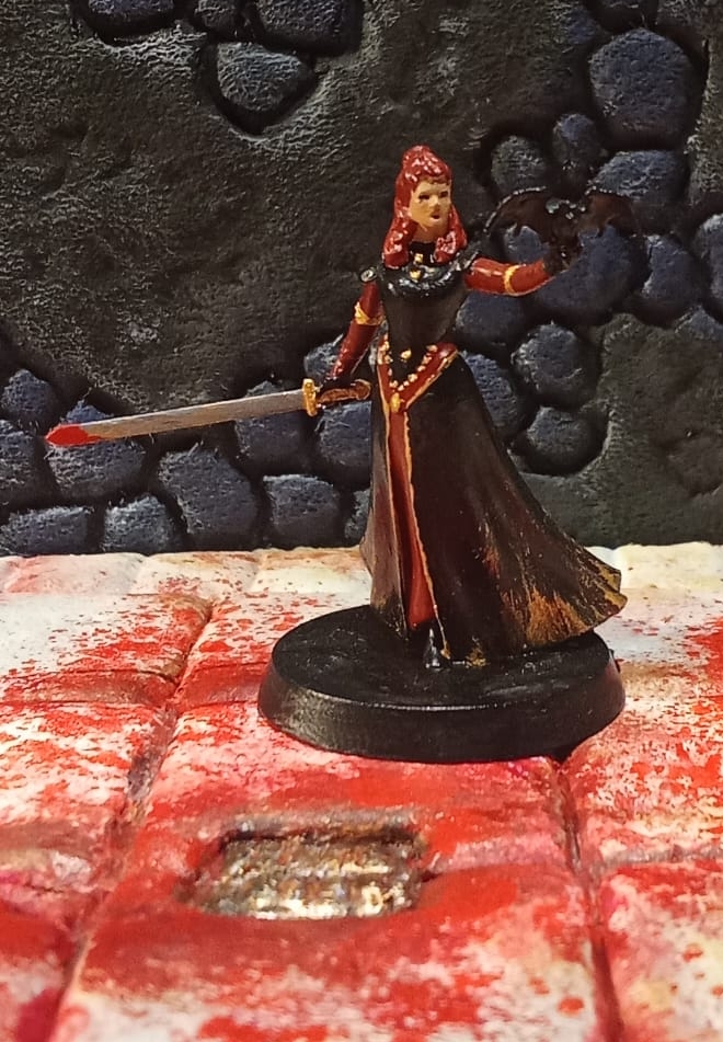 Vampirin - Fledermaus & Schwert - TableTop 32mm