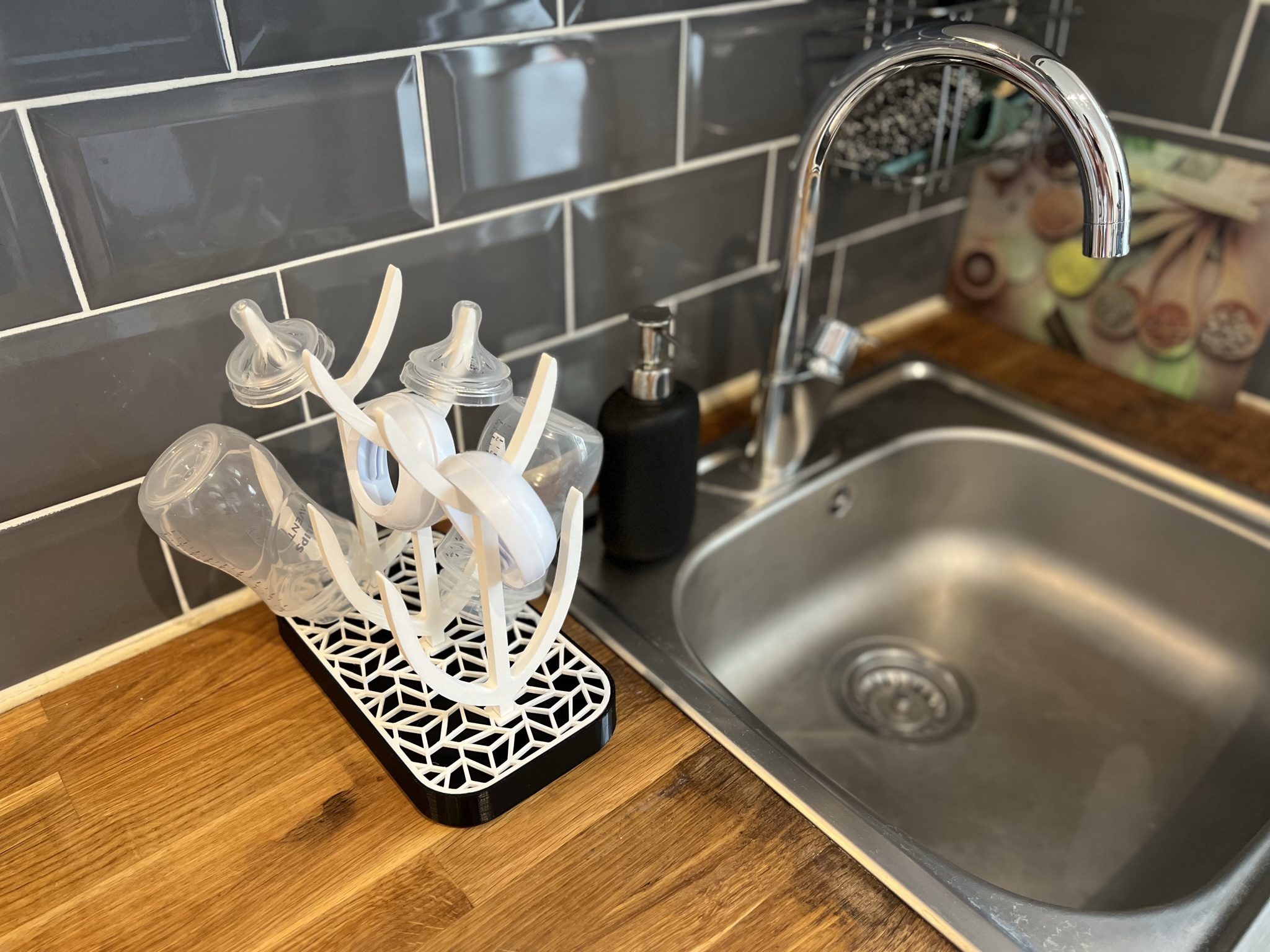 Baby Bottle Drainer / Egouttoir à biberons