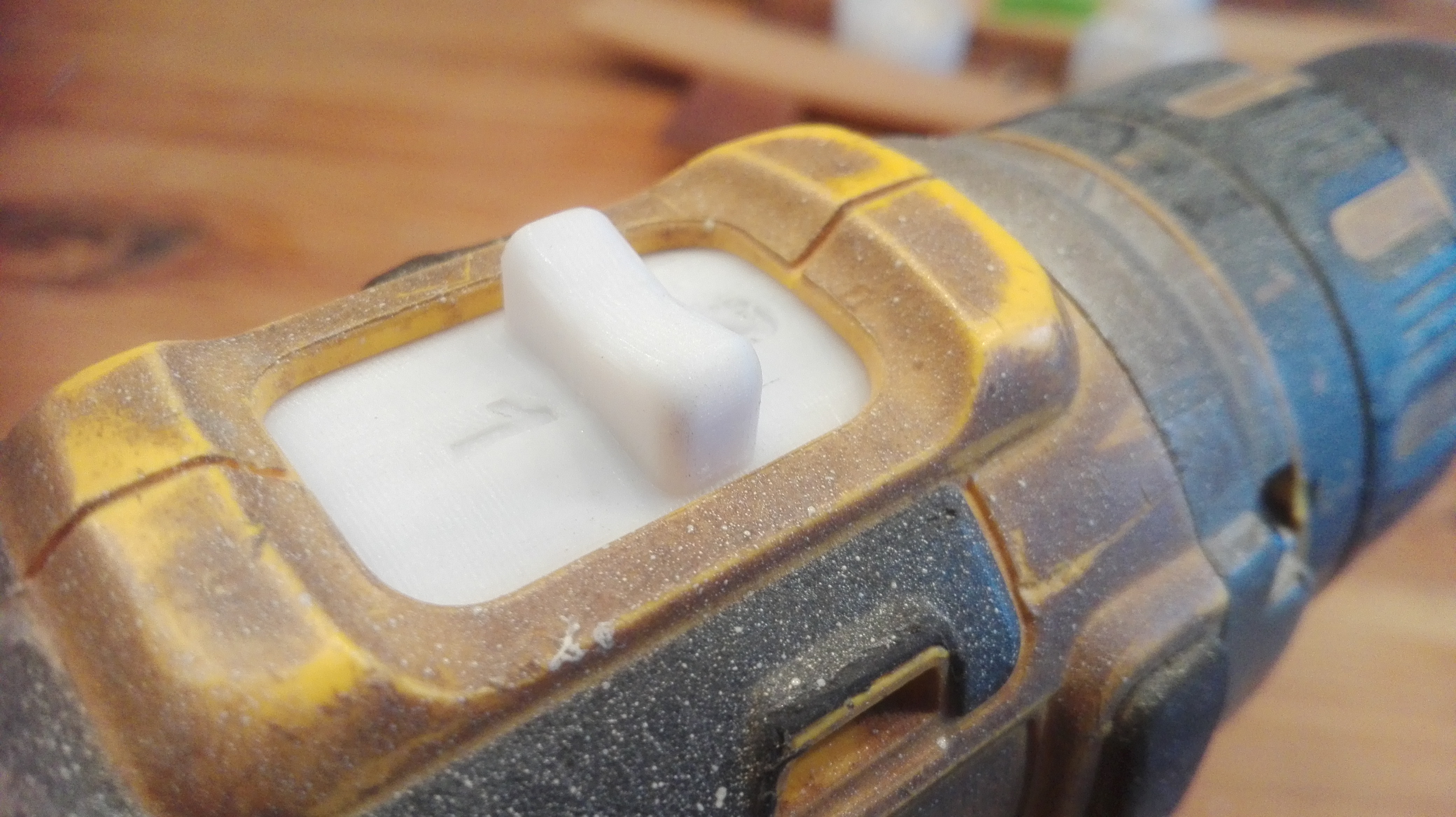 Gear Switch, Dewalt DCD790 Type1