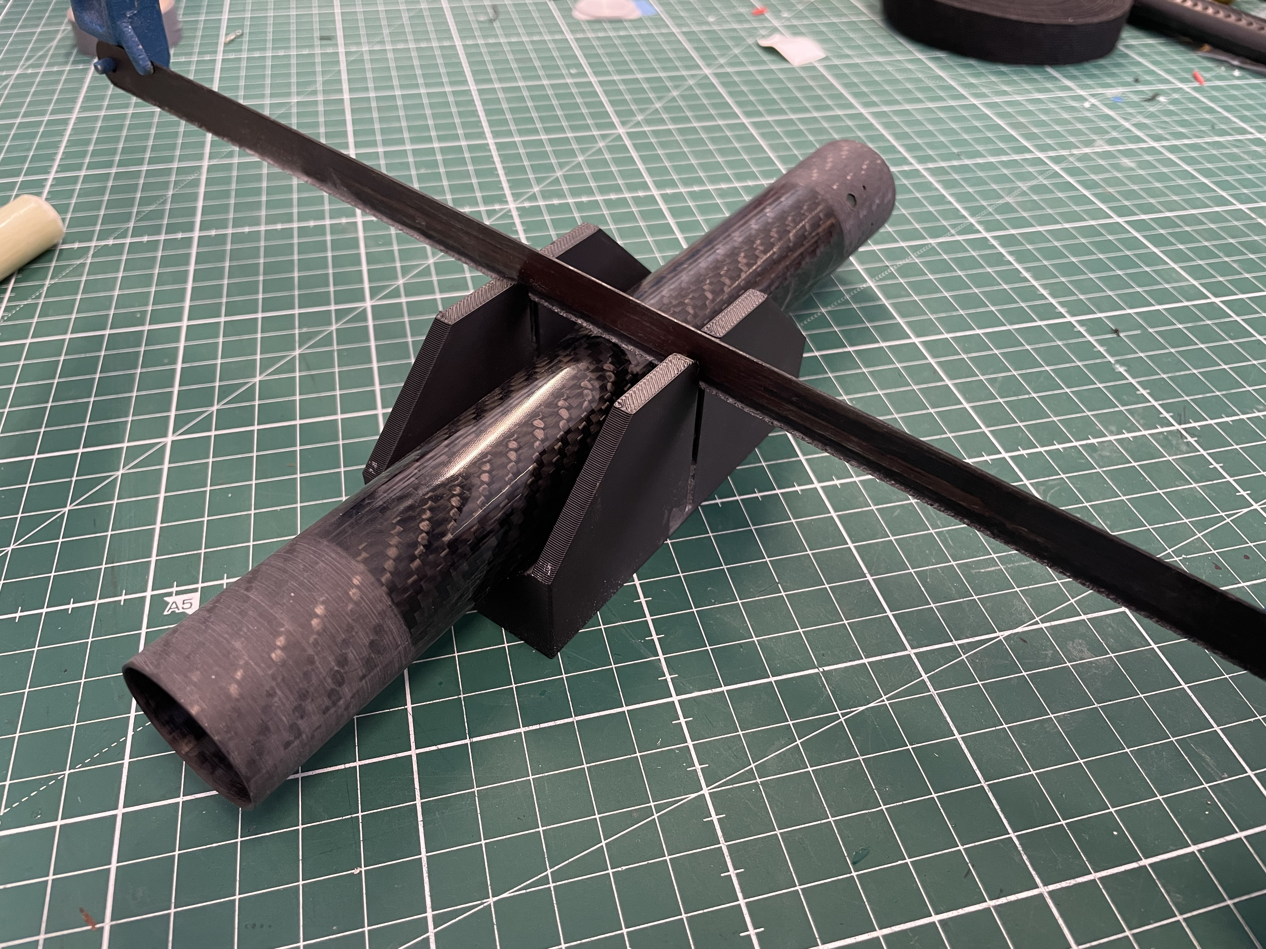 Tubes Cutter Guide