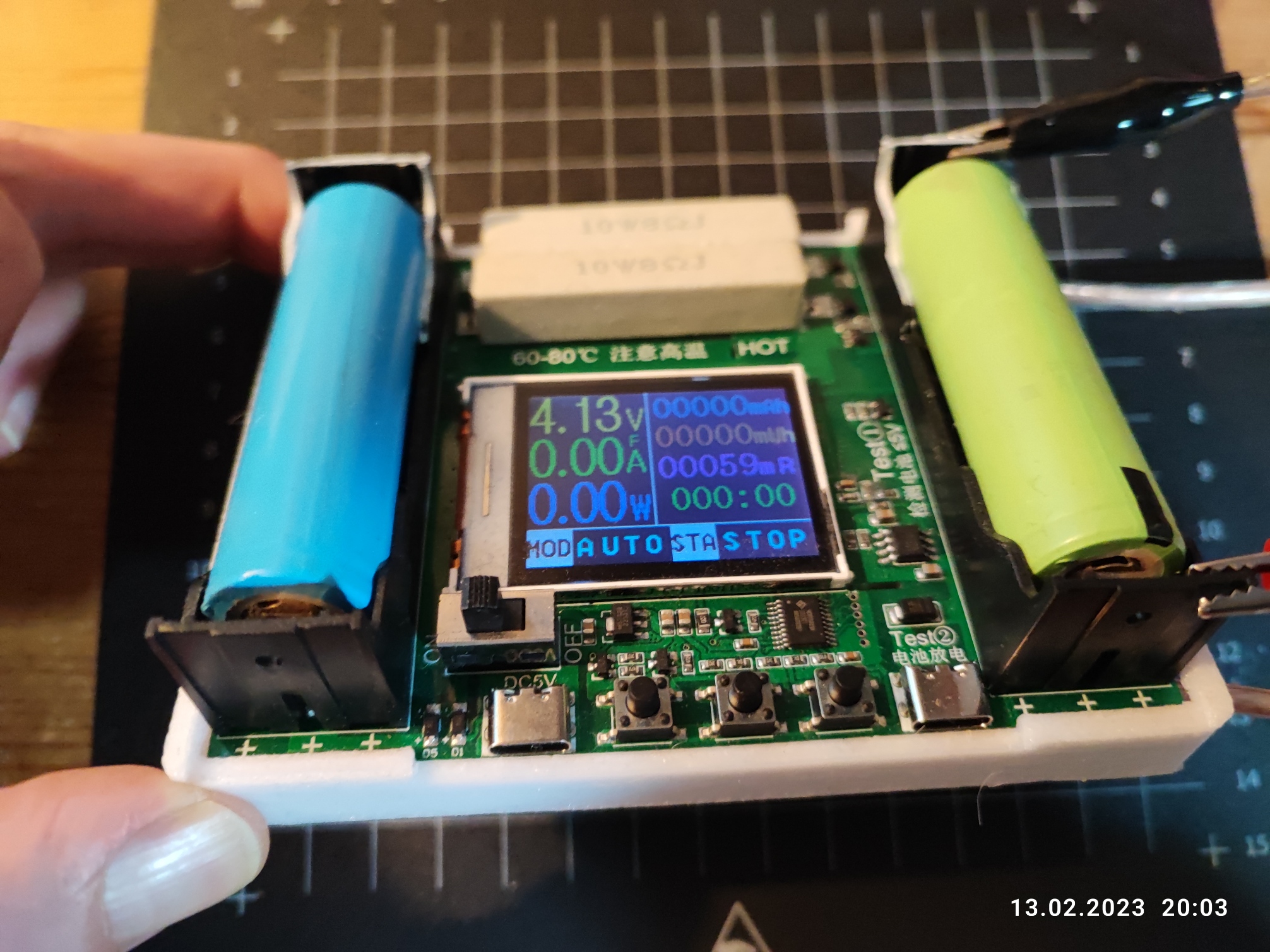 Simple "click in" Housing for 18650 Battery Tester / einfaches "einklick" Gehäuse für 18650 Tester