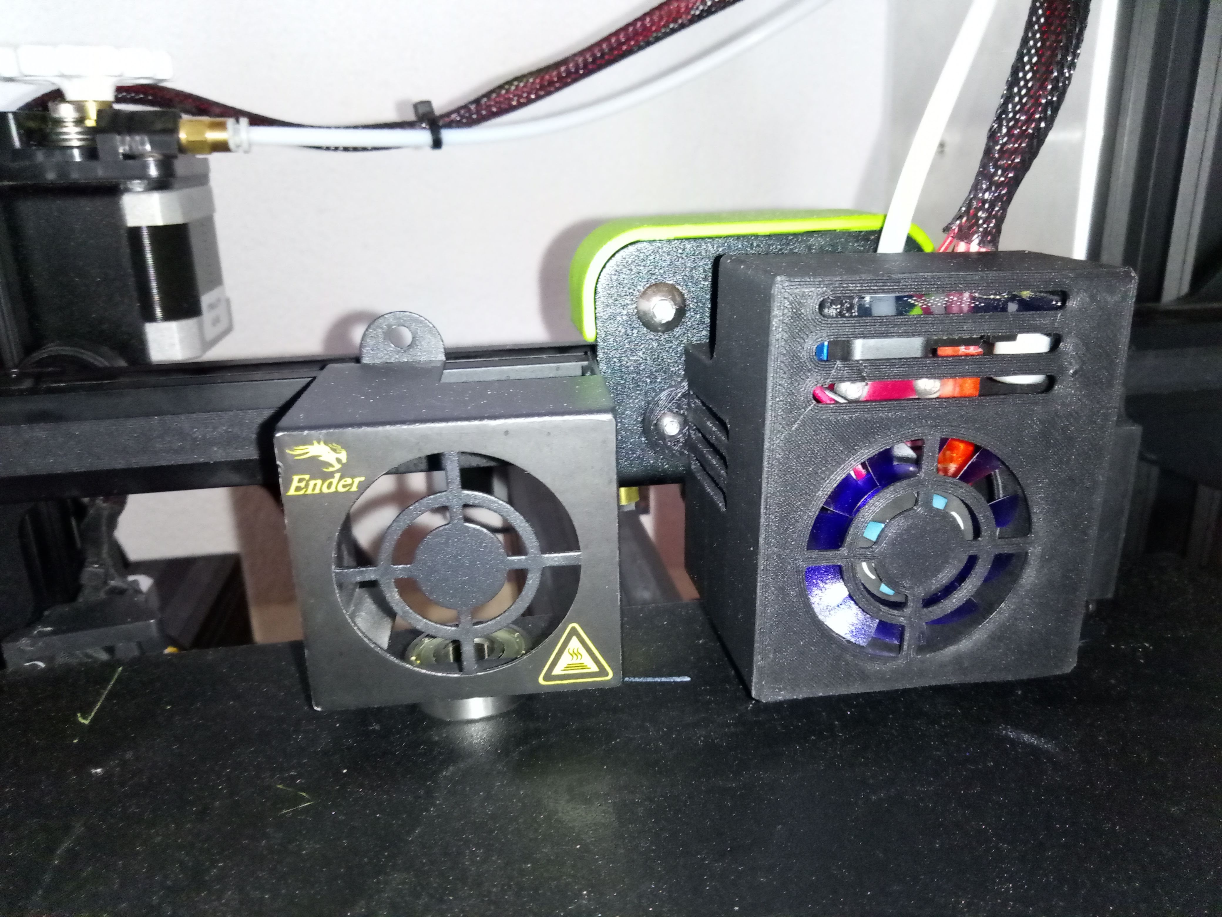 Ender 3 (Pro) - Hot end cover - with LM2596