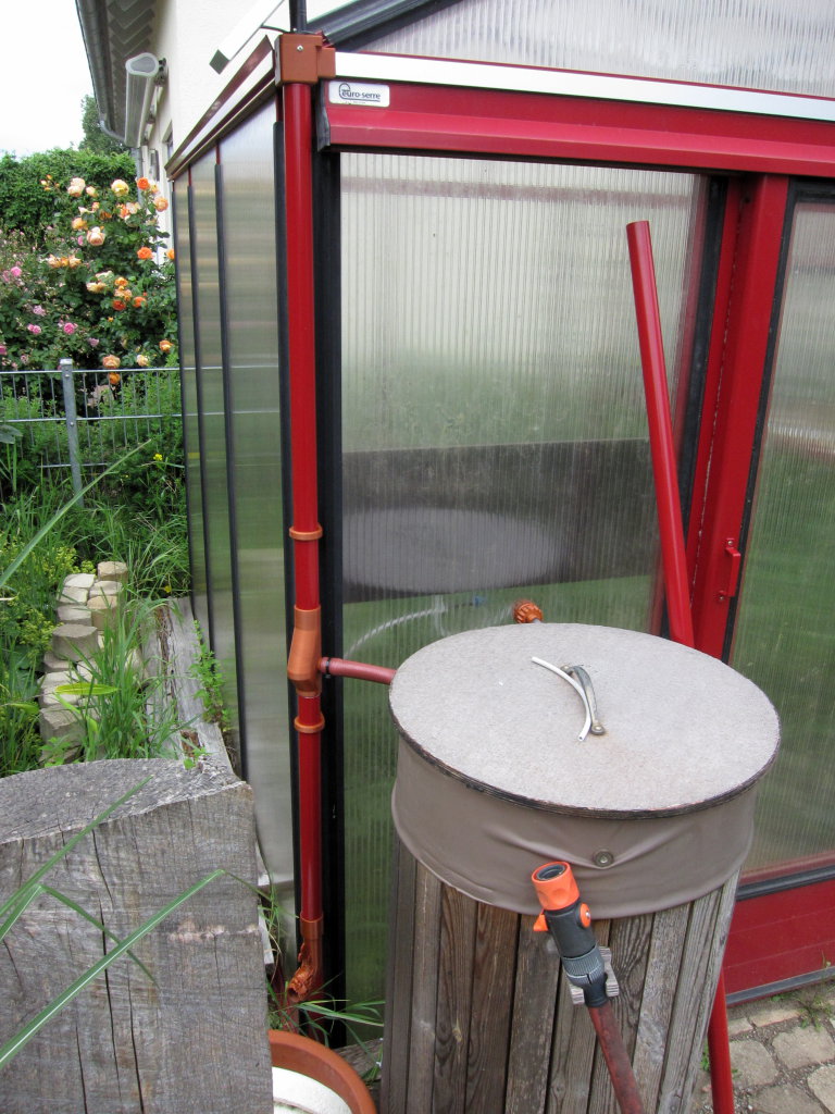 Greenhouse rainwater collection system