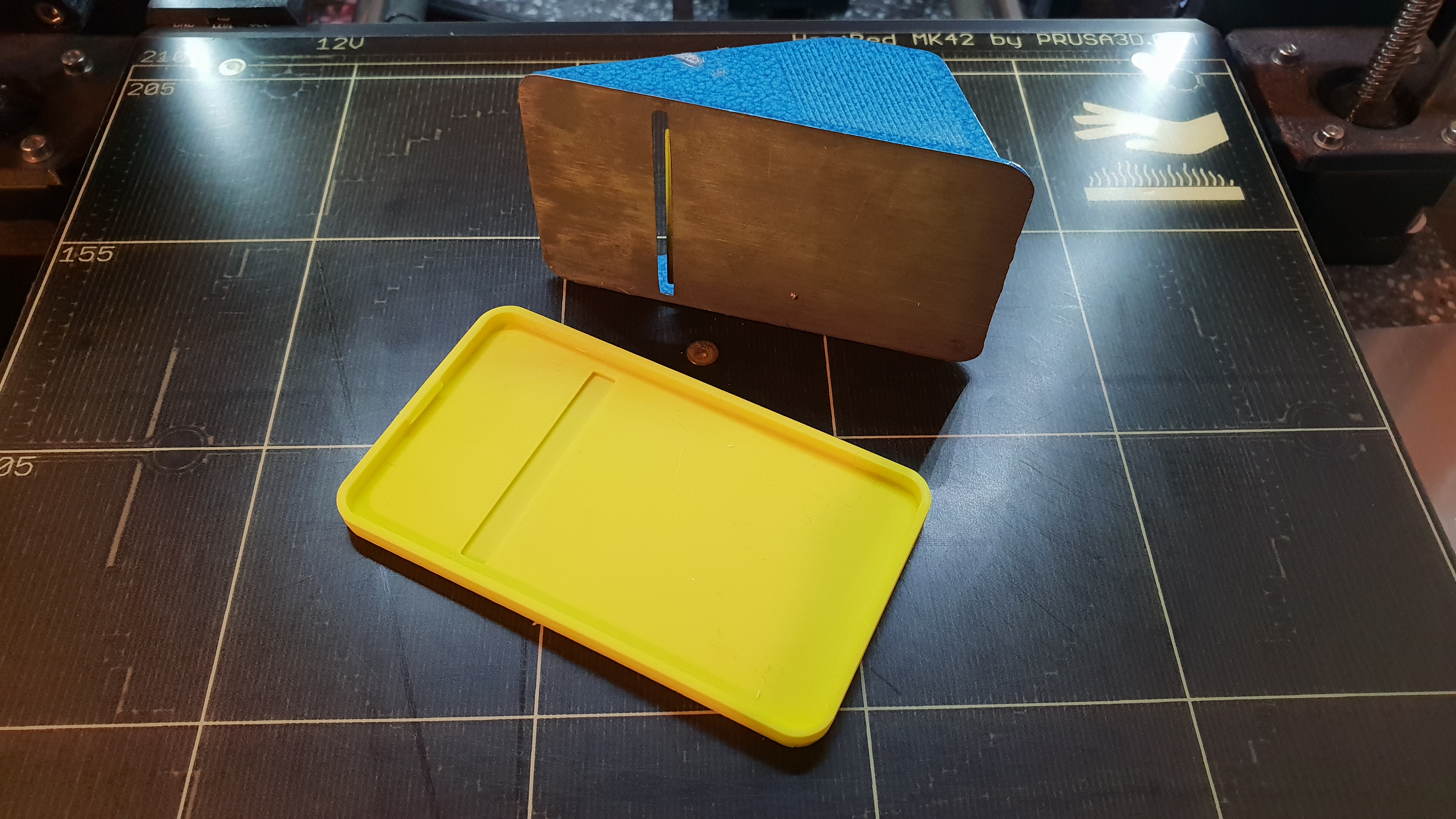 Balsa plane protector