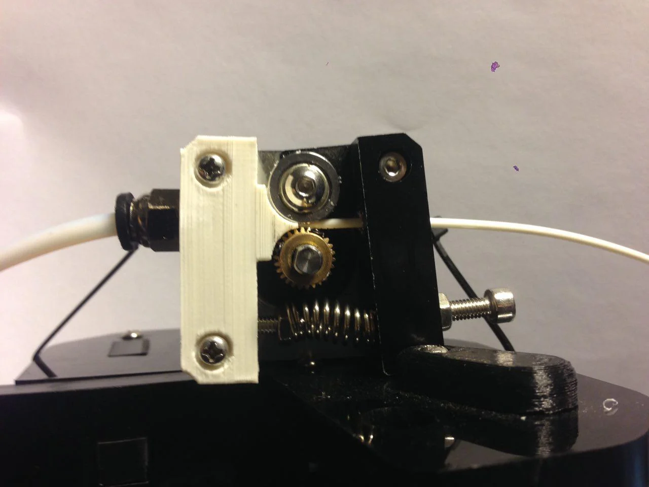 Anet A8 bowden extruder block for PC4-01 pneumatic fitting