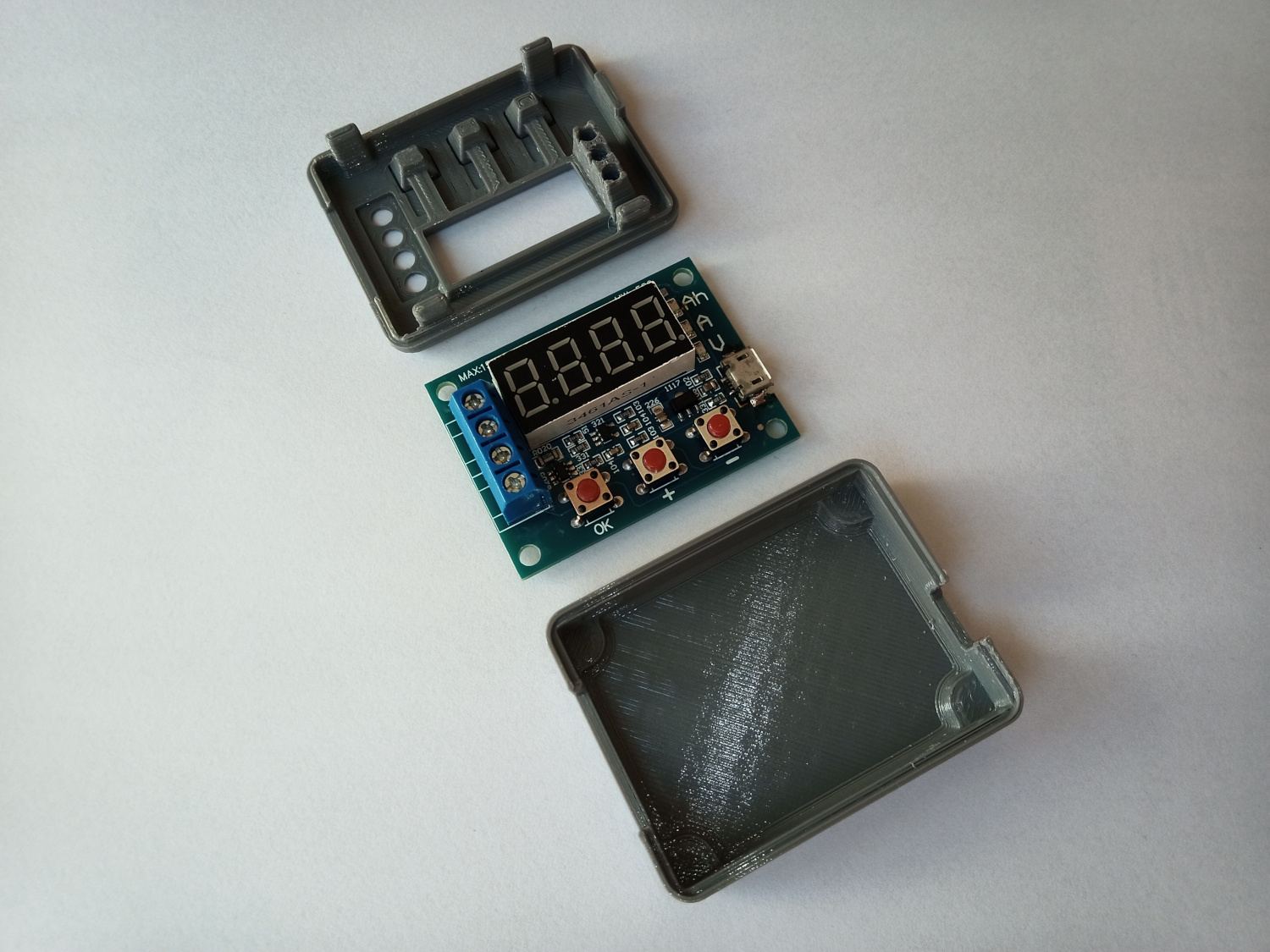 Enclosure for Battery capacity tester HW-586