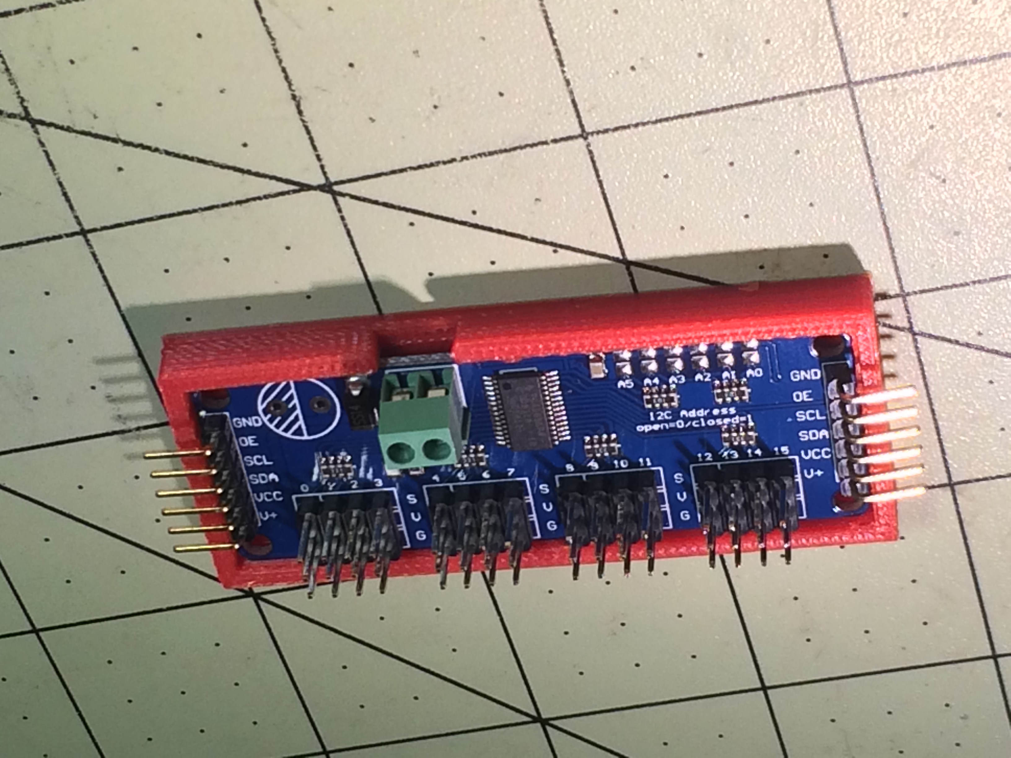 PCA9685 16 chan servo driver mount