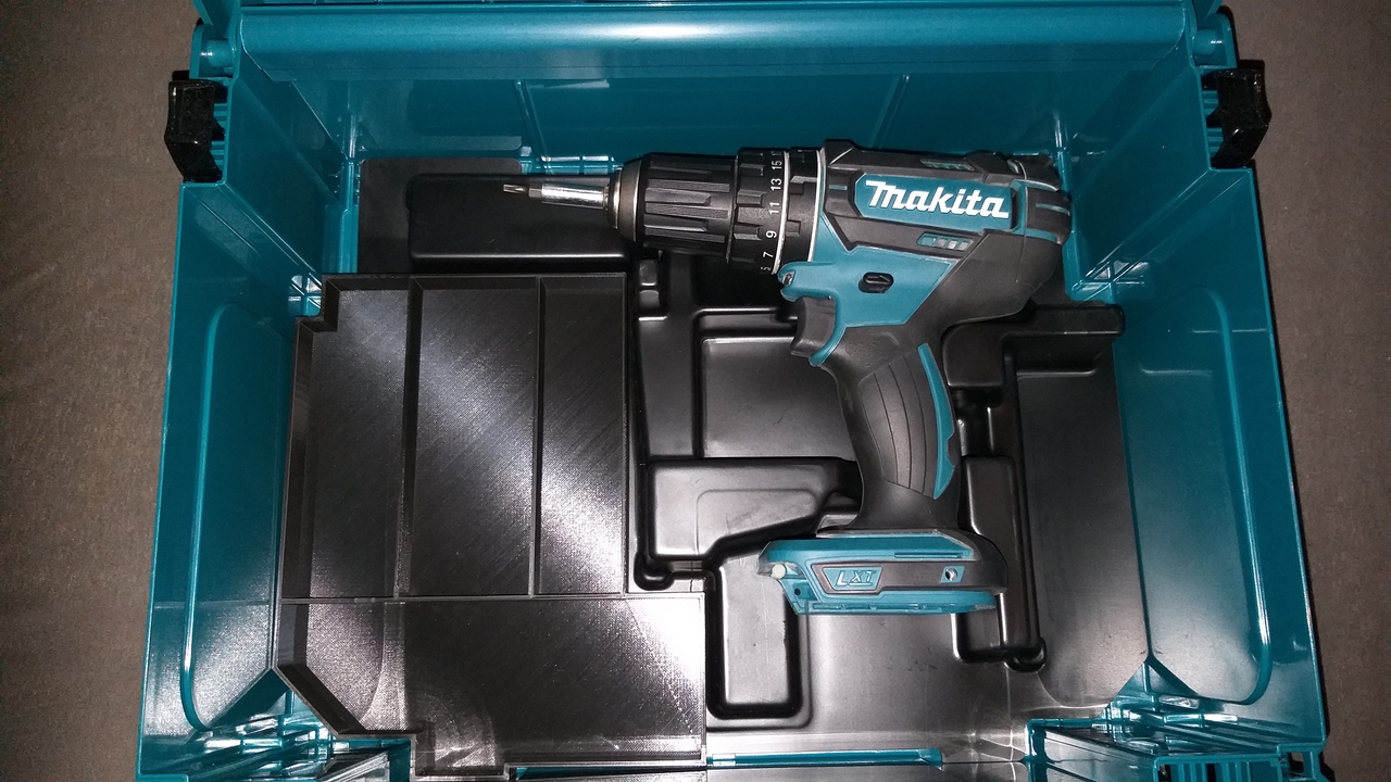 Makita MAKPAC 8379164