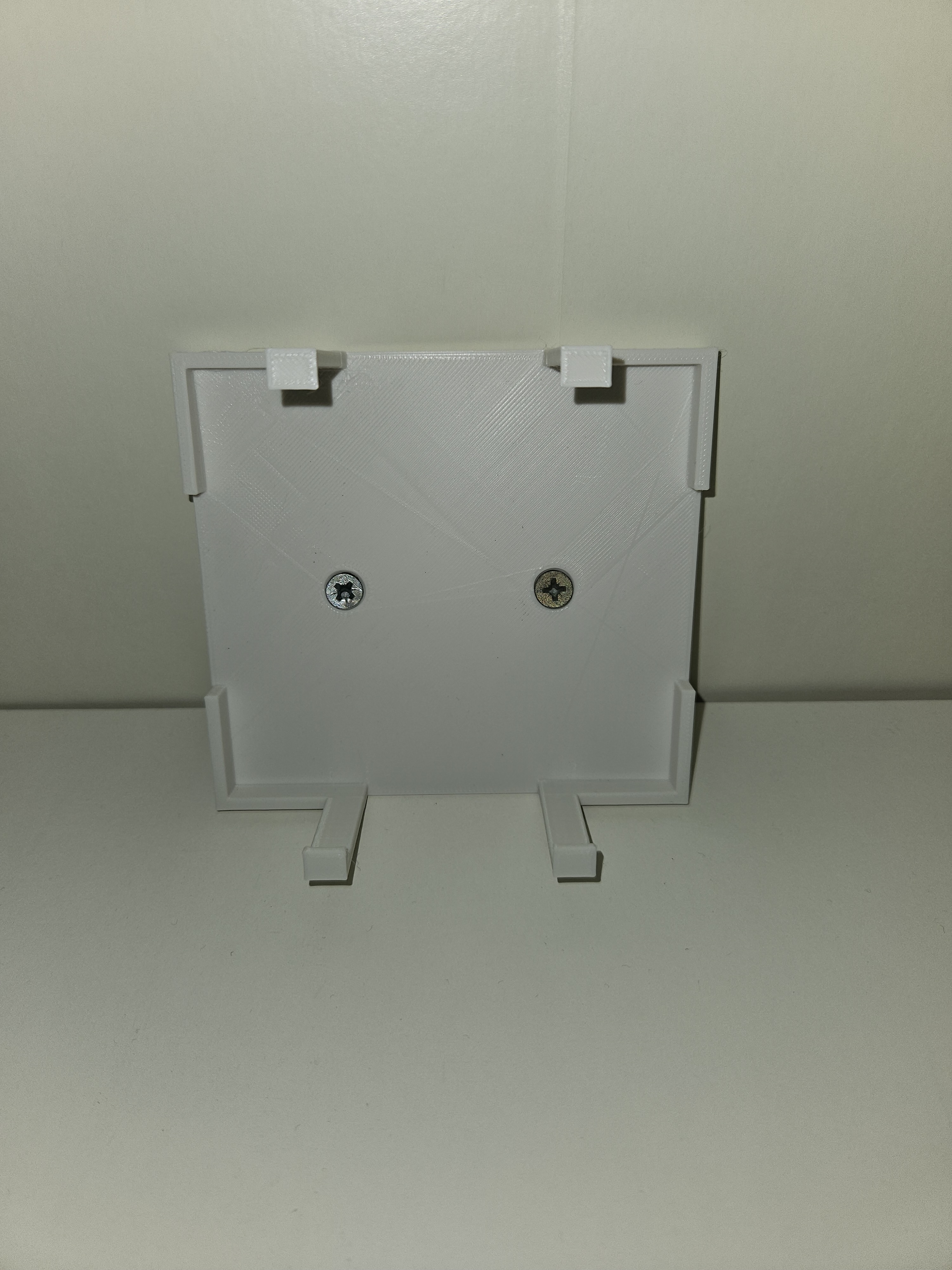 Deye relais wall mount