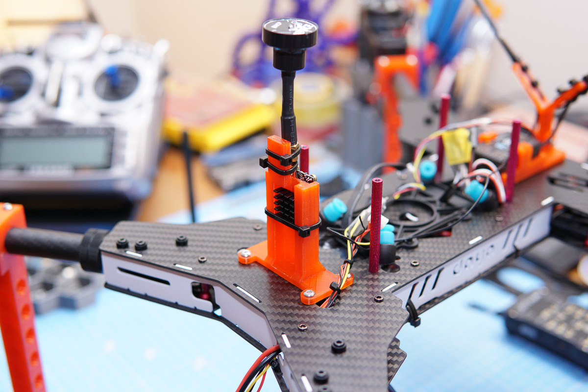 Daya H4 680 quadcopter drone AKK X2 VTX mount