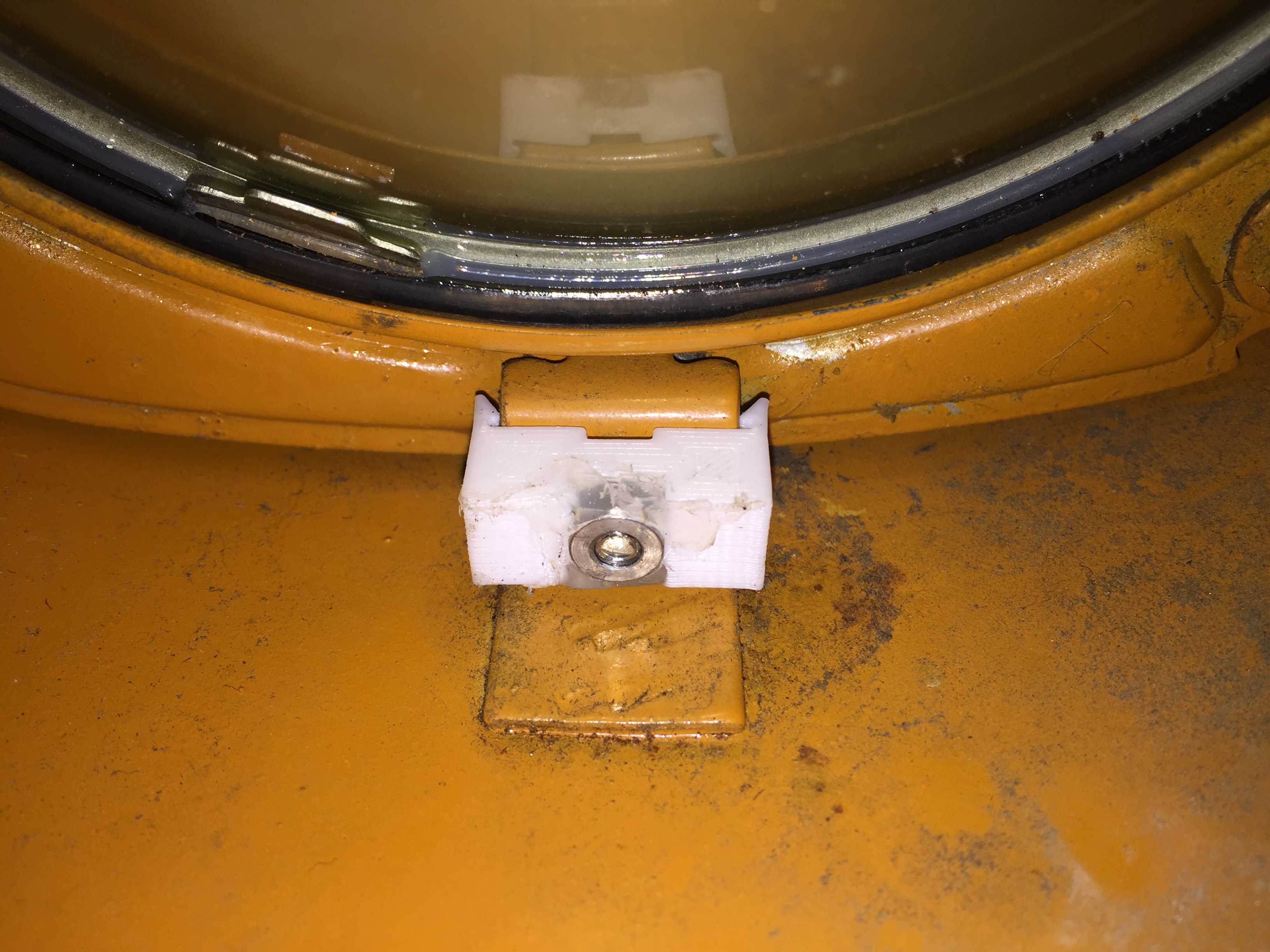 Simson Schwalbe Lampenmaske Mutterhalter Scheinwerfer/nut holder headlight
