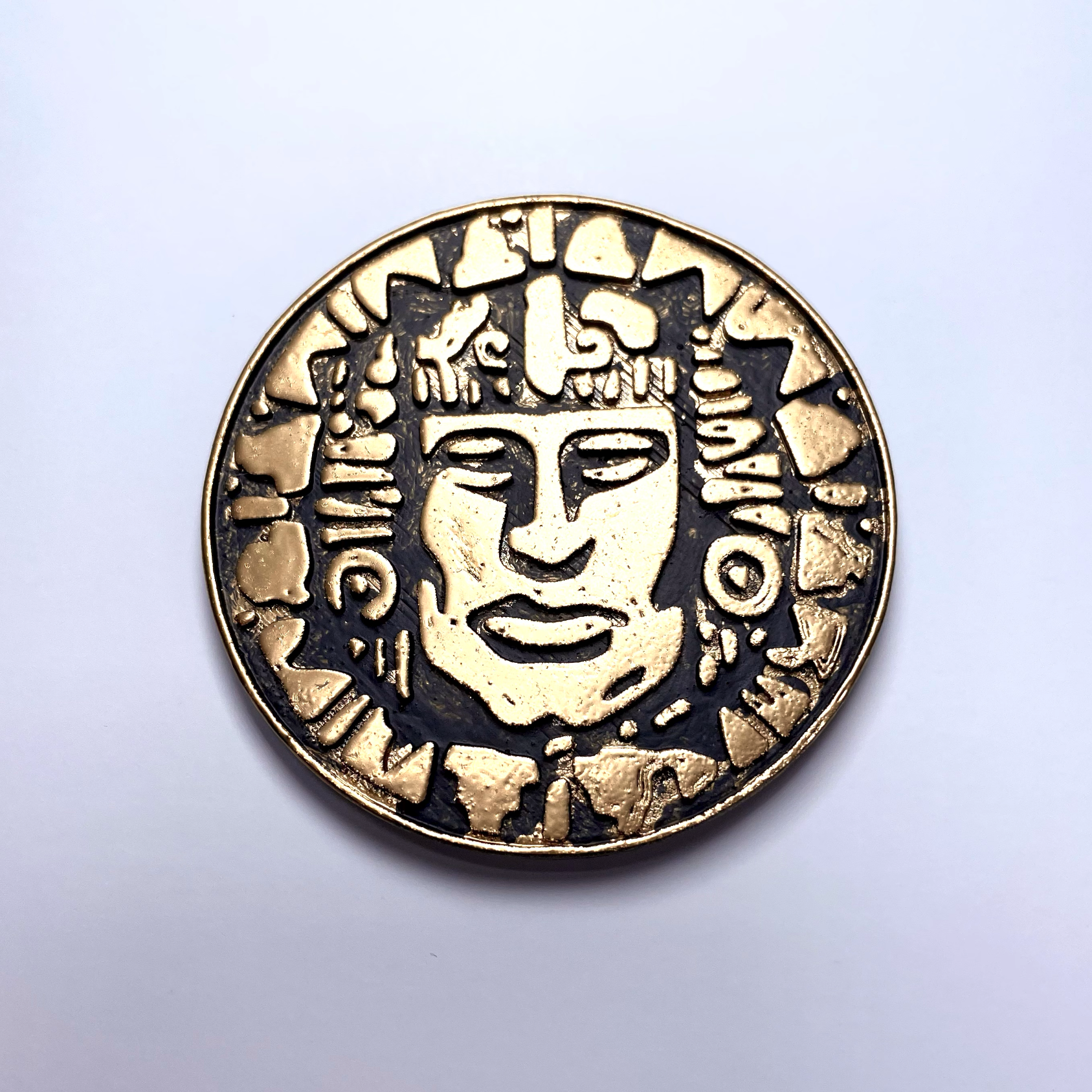 Legends of the Hidden Temple Full Pendant of Life with magnet size