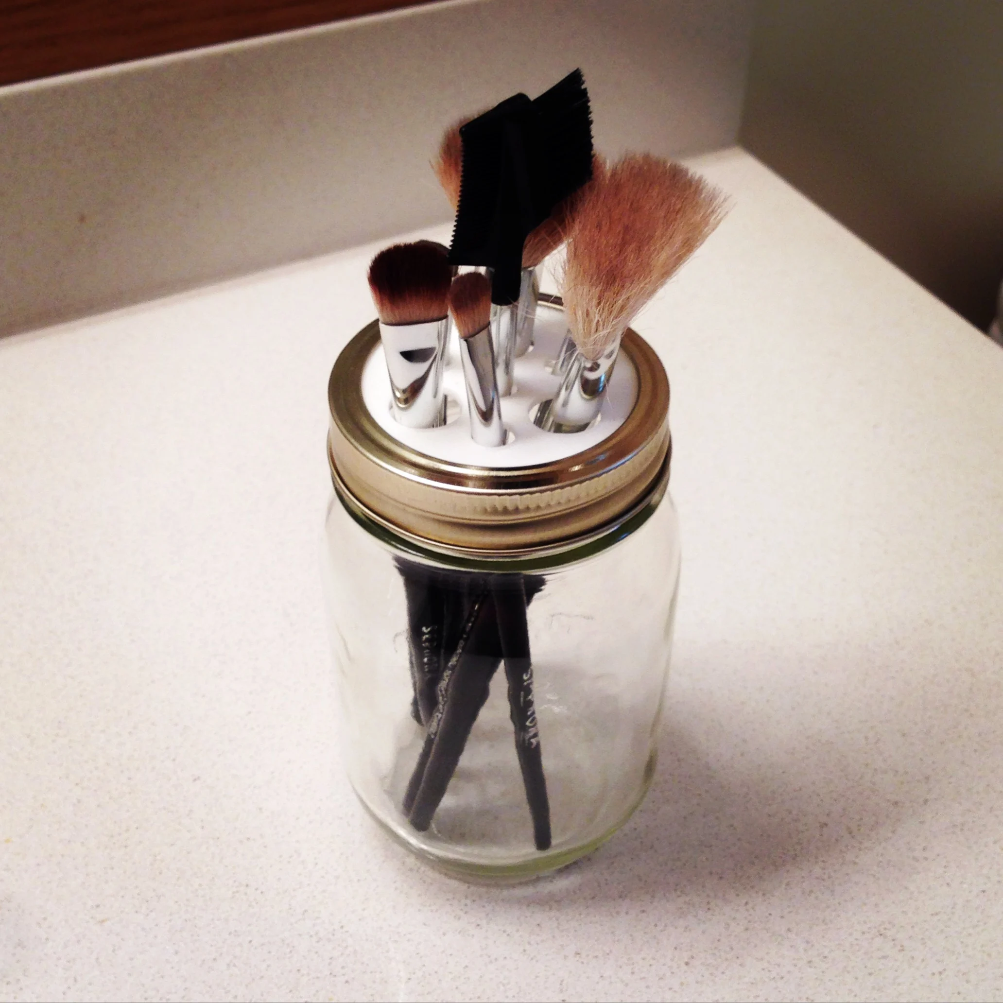 Mason Jar Make-up Brush Holder