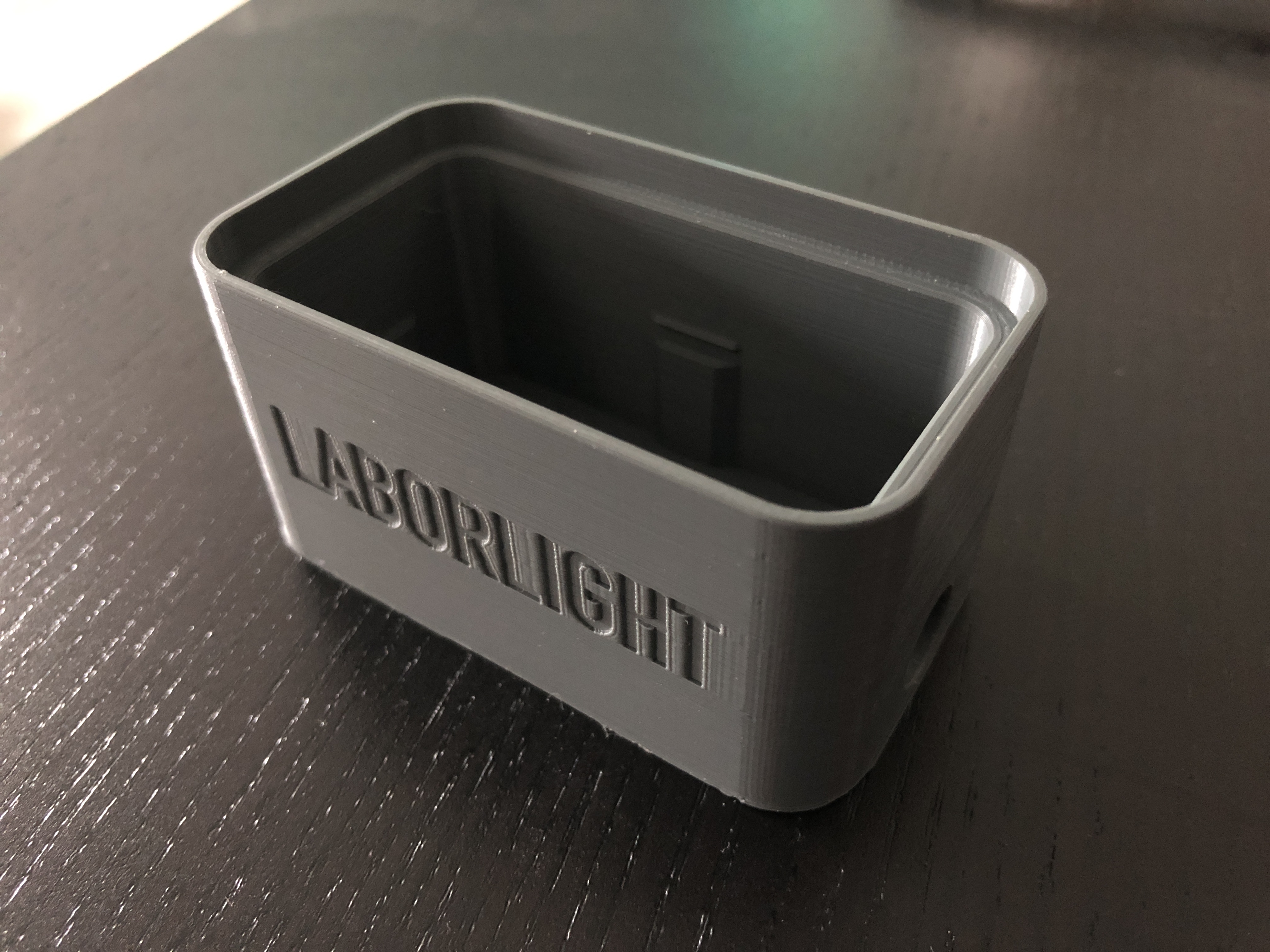 Photo Labor Light with amber LEDs 590nm